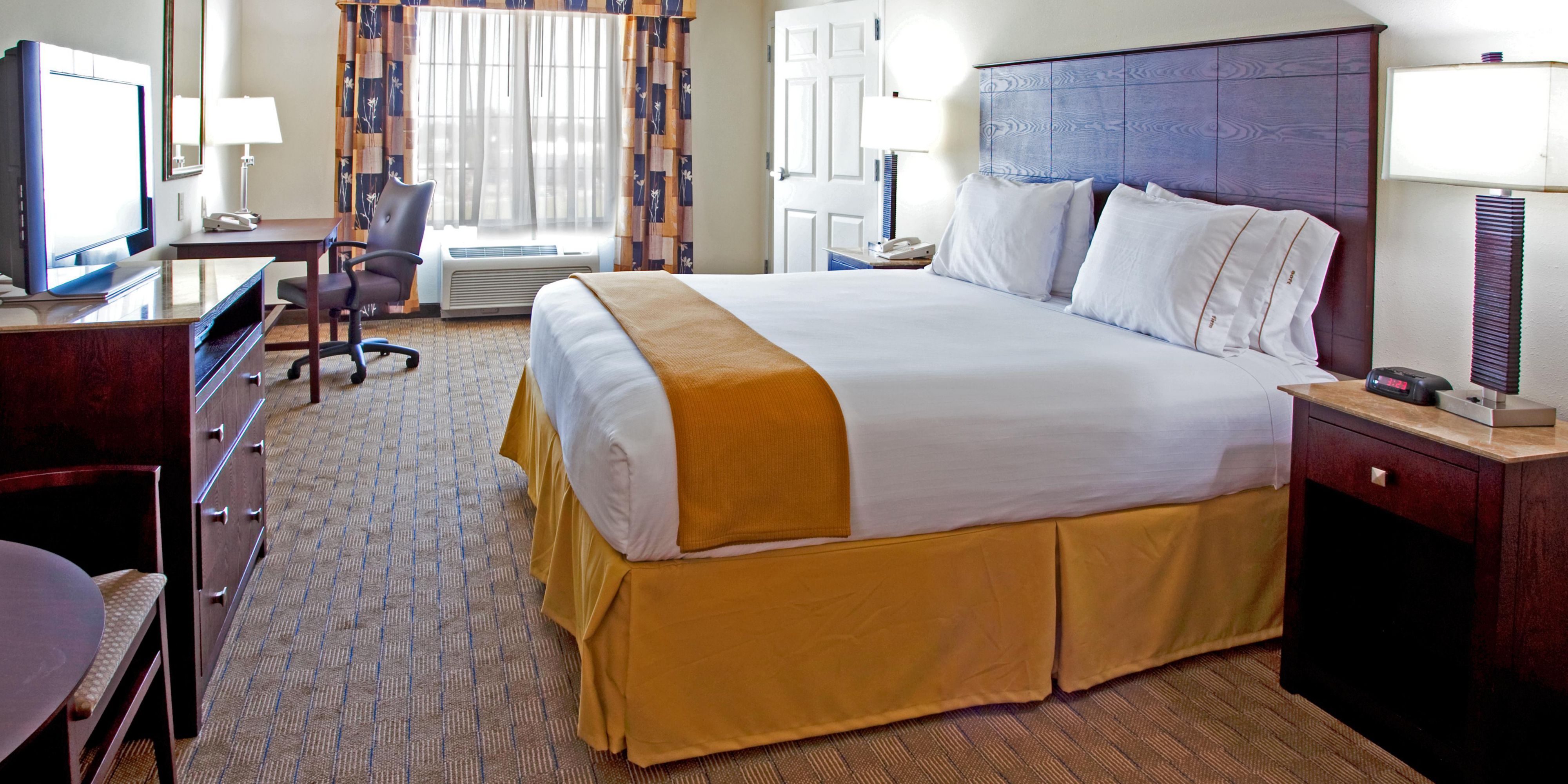 Affordable Hotels In Columbus Ga Holiday Inn Express Suites