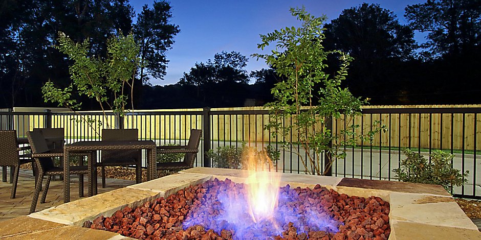 Holiday Inn Express Suites Columbus North Hotel By Ihg