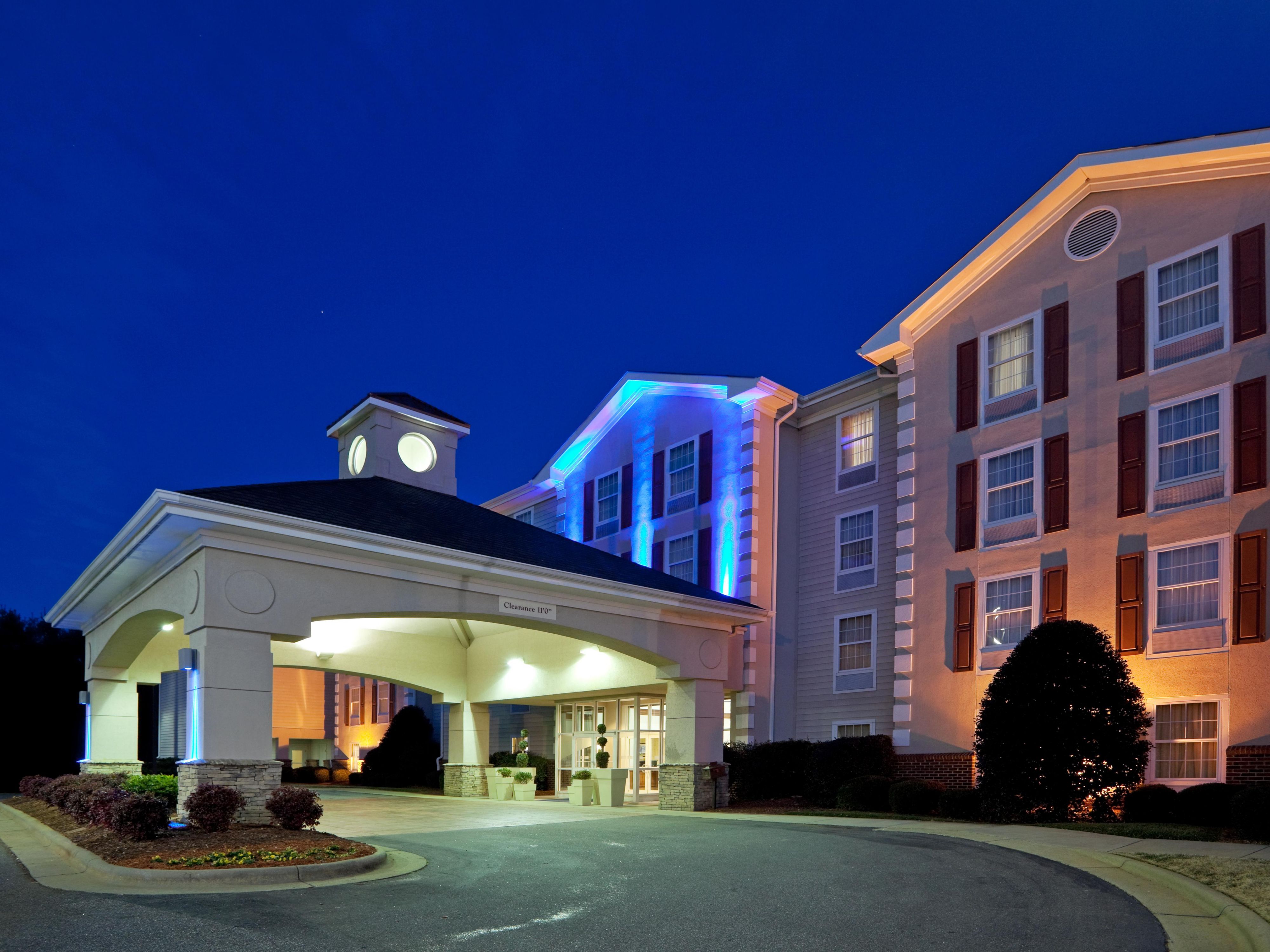 Holiday Inn Express & Suites Conover (Hickory Area) Hotel by IHG