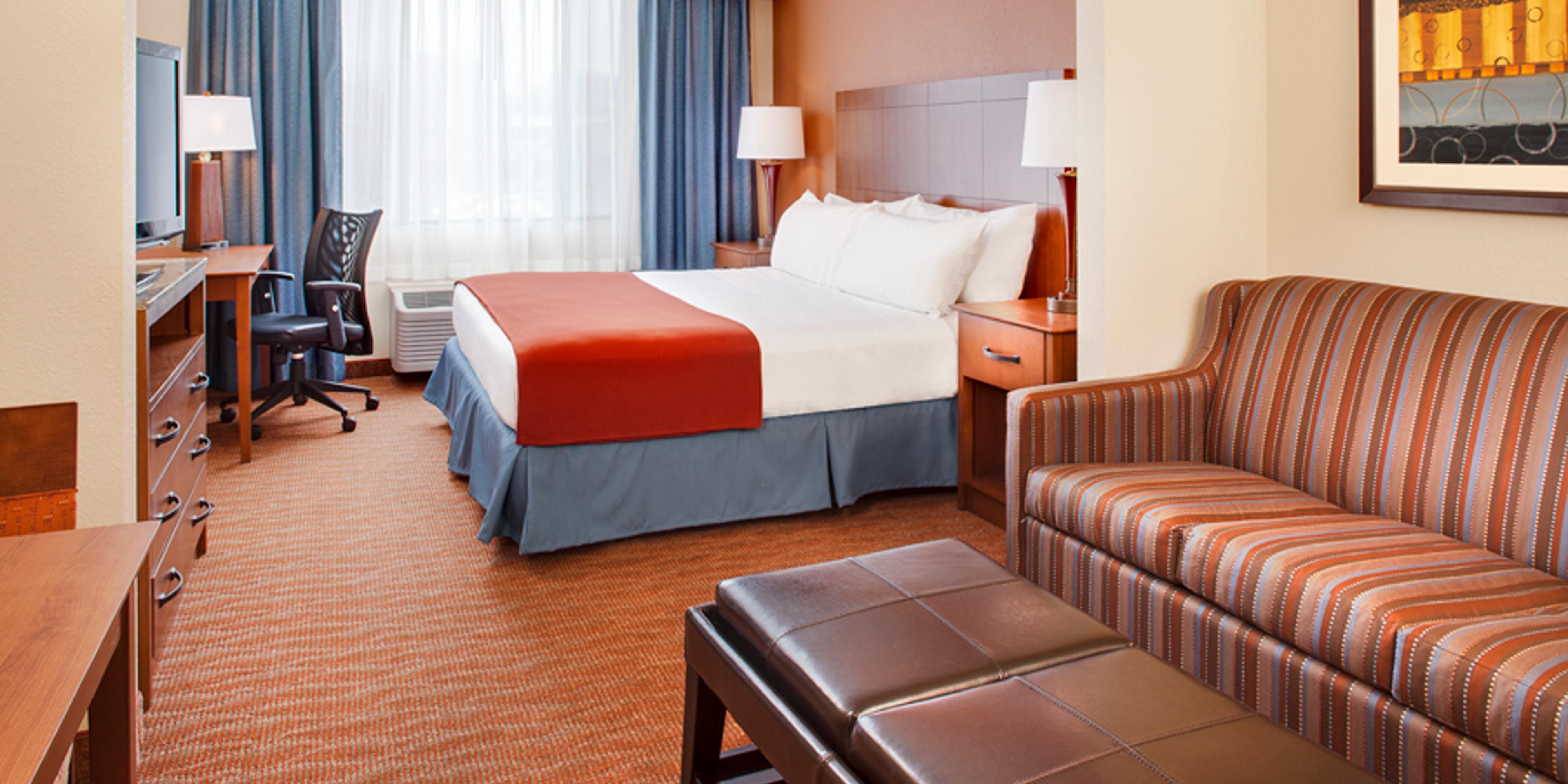 Holiday Inn Express Suites Coralville Hotel By Ihg