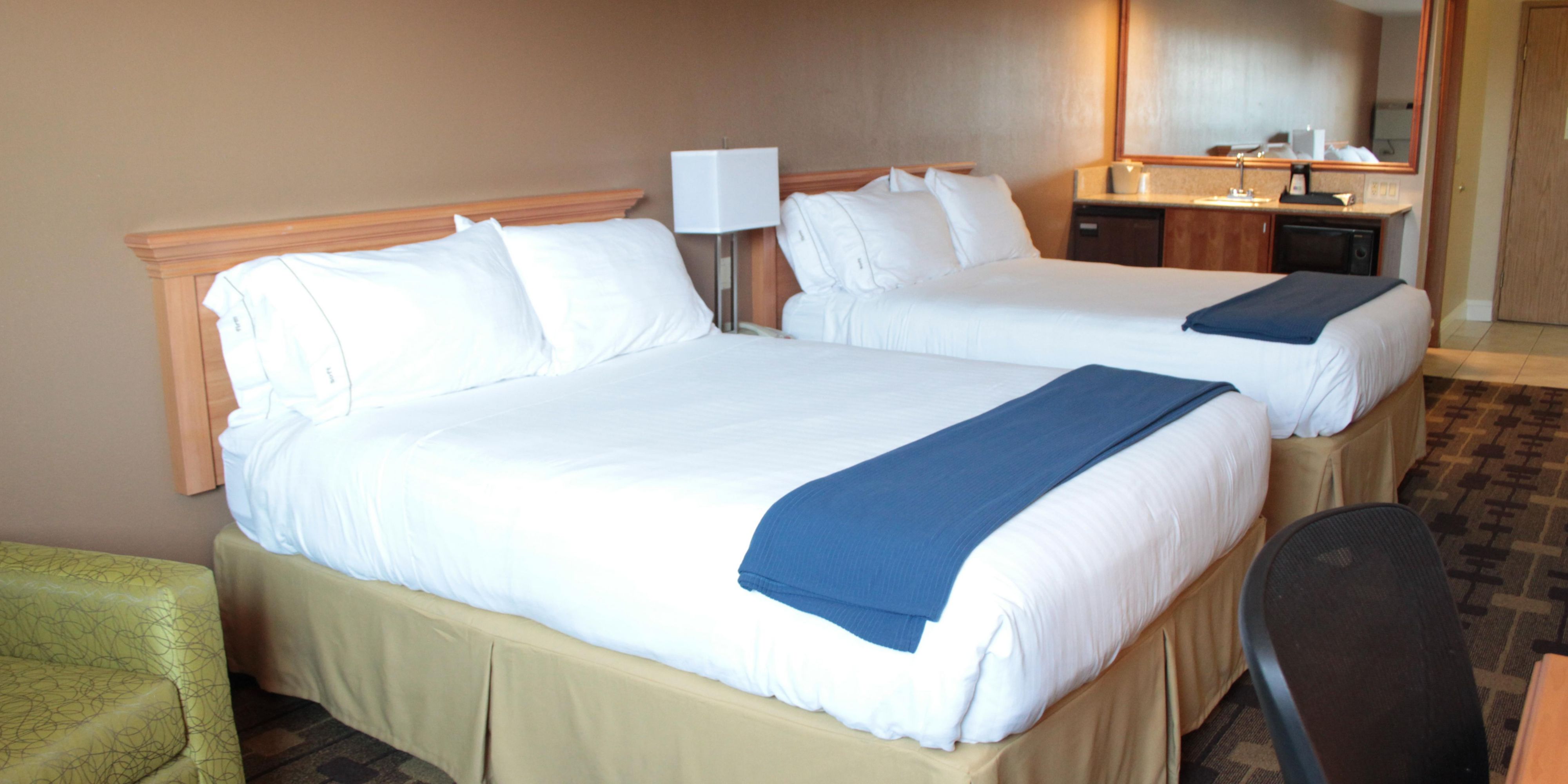 Holiday Inn Express Suites Corning Hotel By Ihg