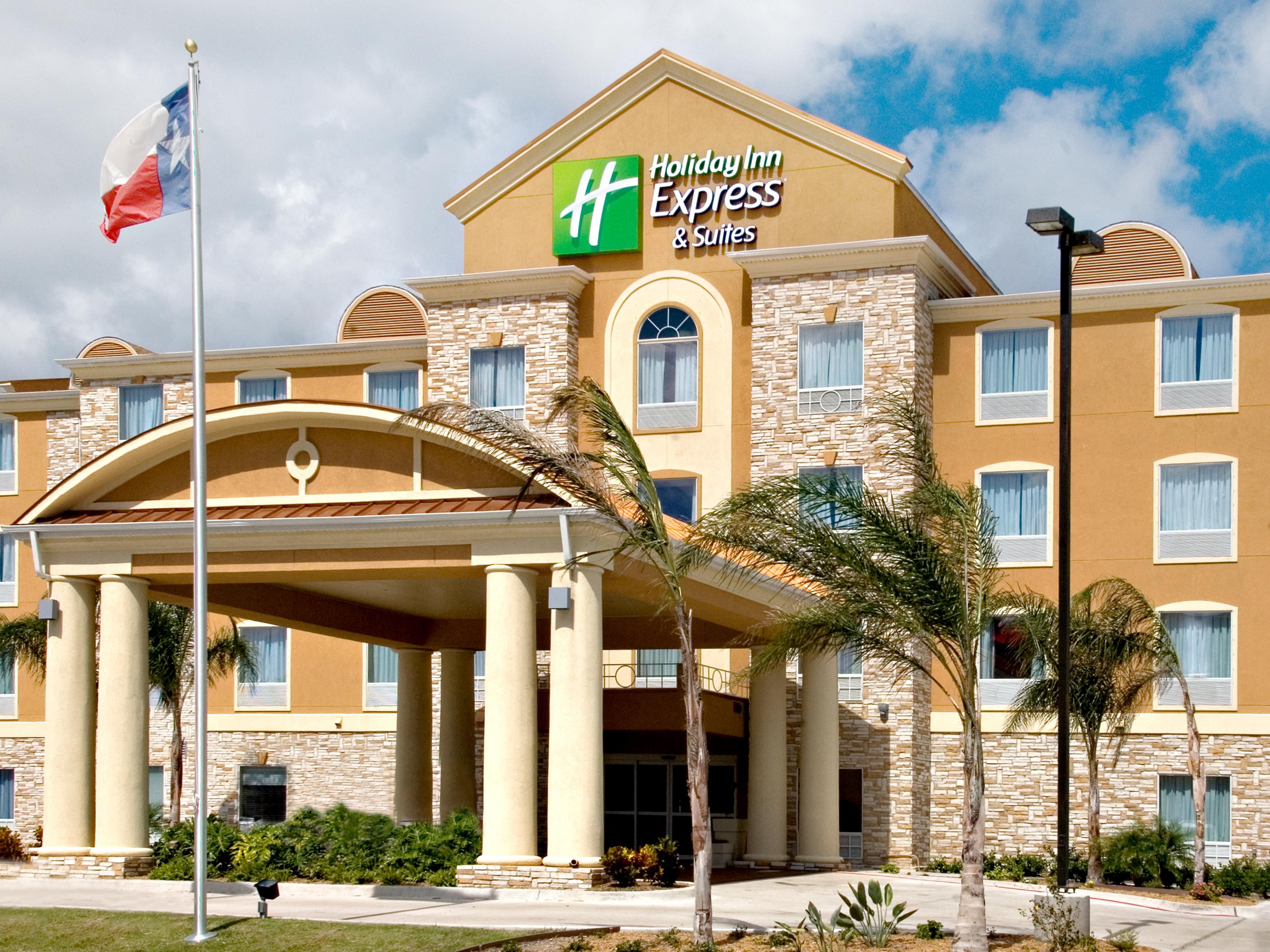 Corpus Christi Hotels Near Mustang Island Holiday Inn Express And Suites Corpus Christi 3584