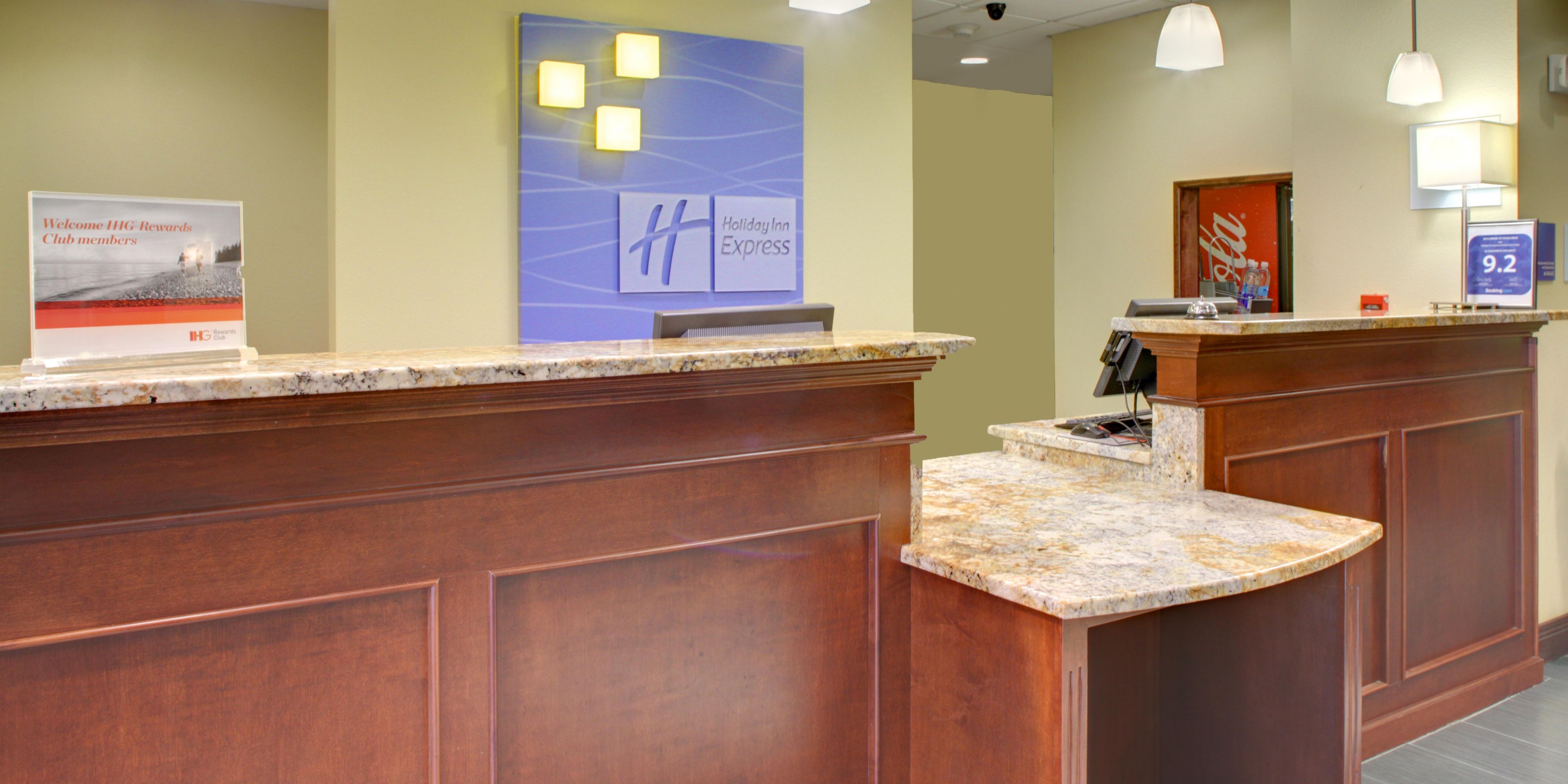 Holiday Inn Express Suites Charleston Nw Cross Lanes Hotel By Ihg