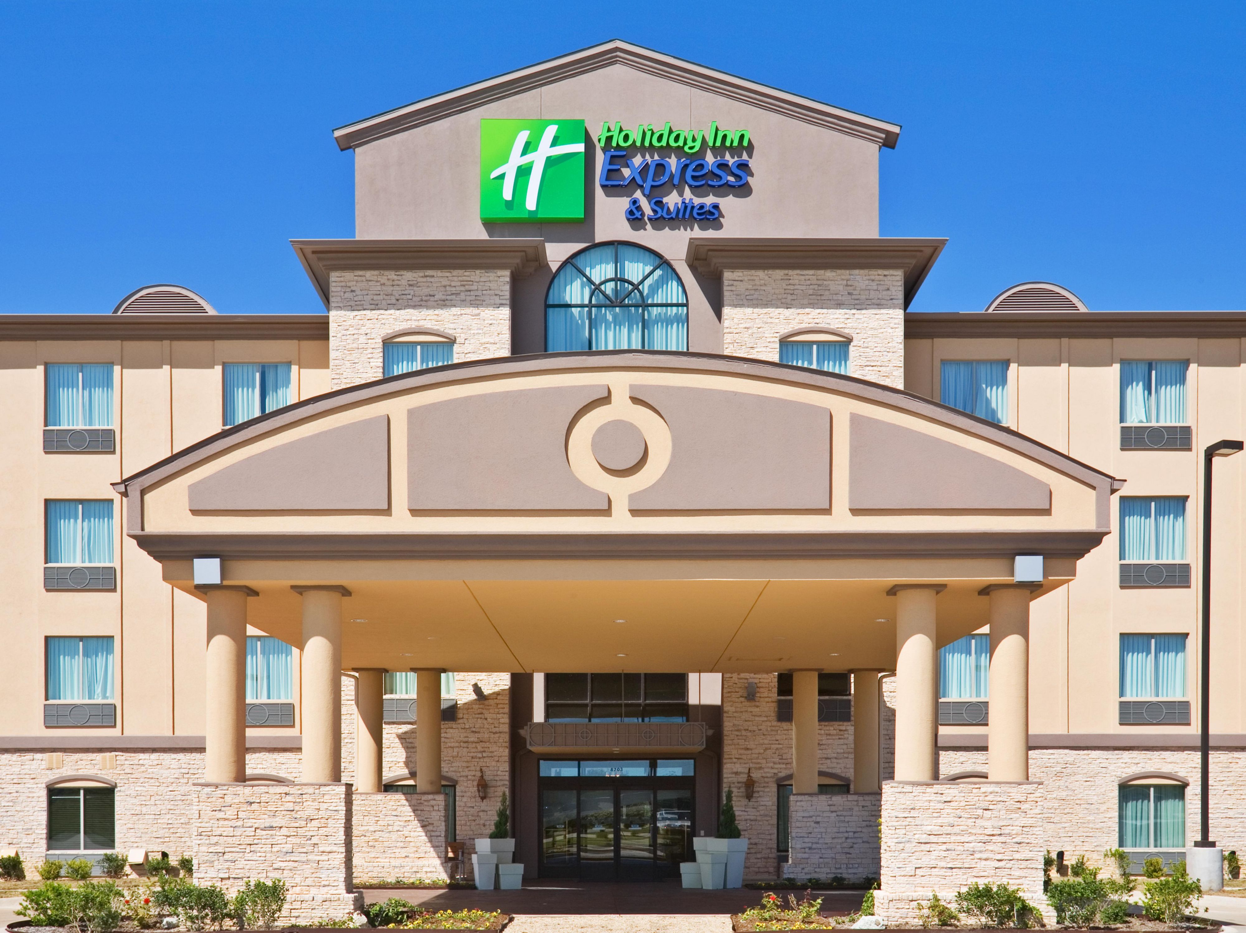 Hotels near Fair Park Dallas | Holiday Inn Express & Suites Dallas East ...