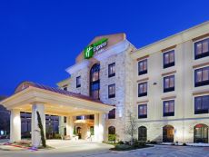Holiday Inn Express & Suites Dallas Central Market Center in Dallas, Texas