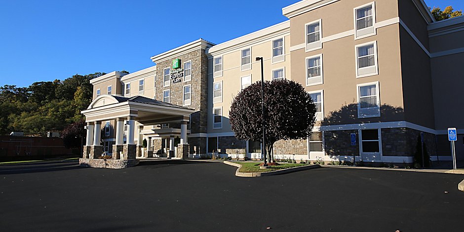 Hotels In Danbury Ct Near Newtown Holiday Inn Express Suites