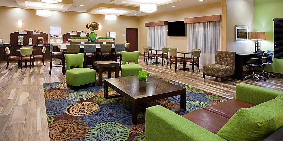 Holiday Inn Express Suites Davenport Hotel By Ihg