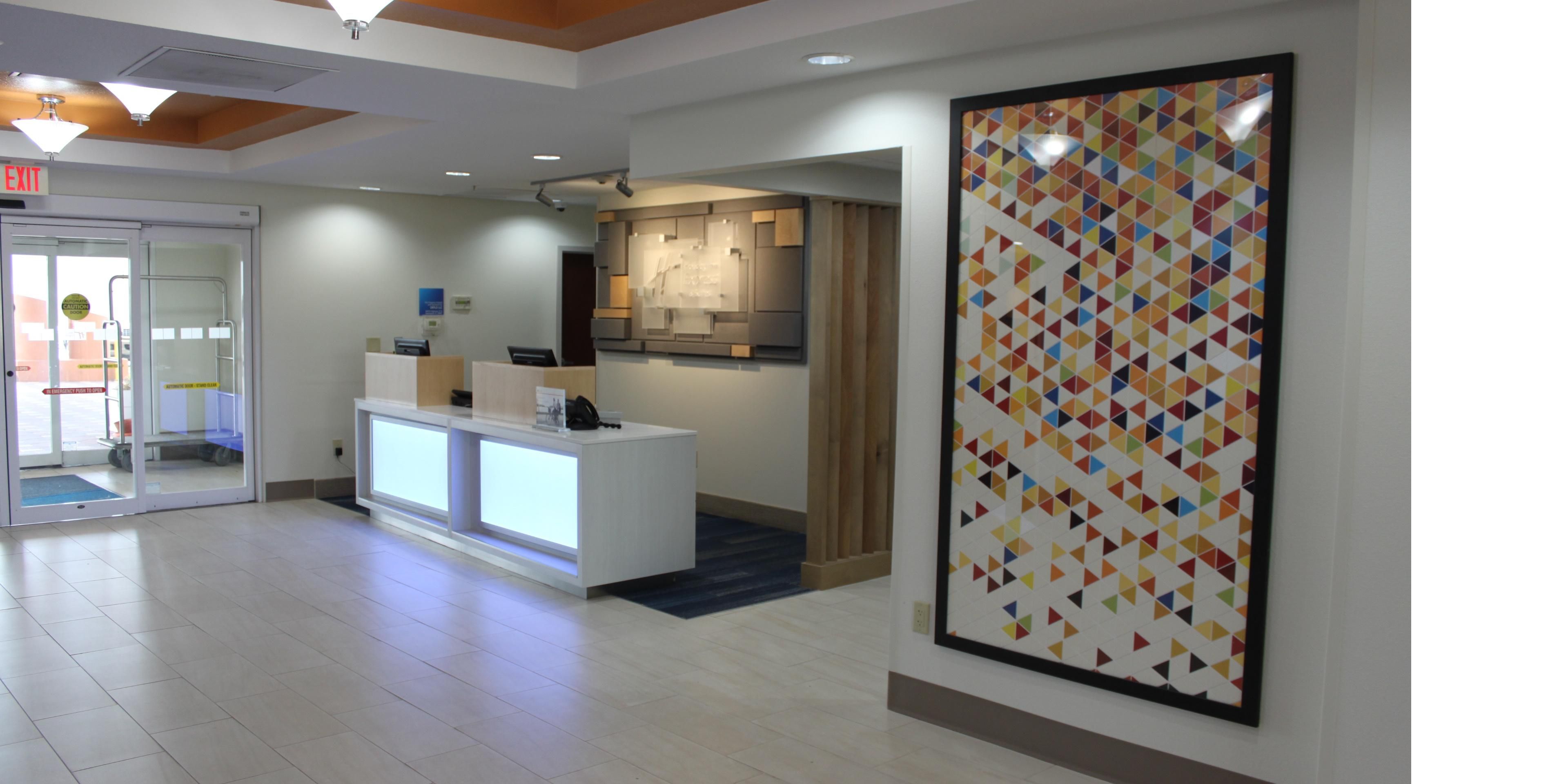 South Orlando Hotels With Pools Holiday Inn Express Suites