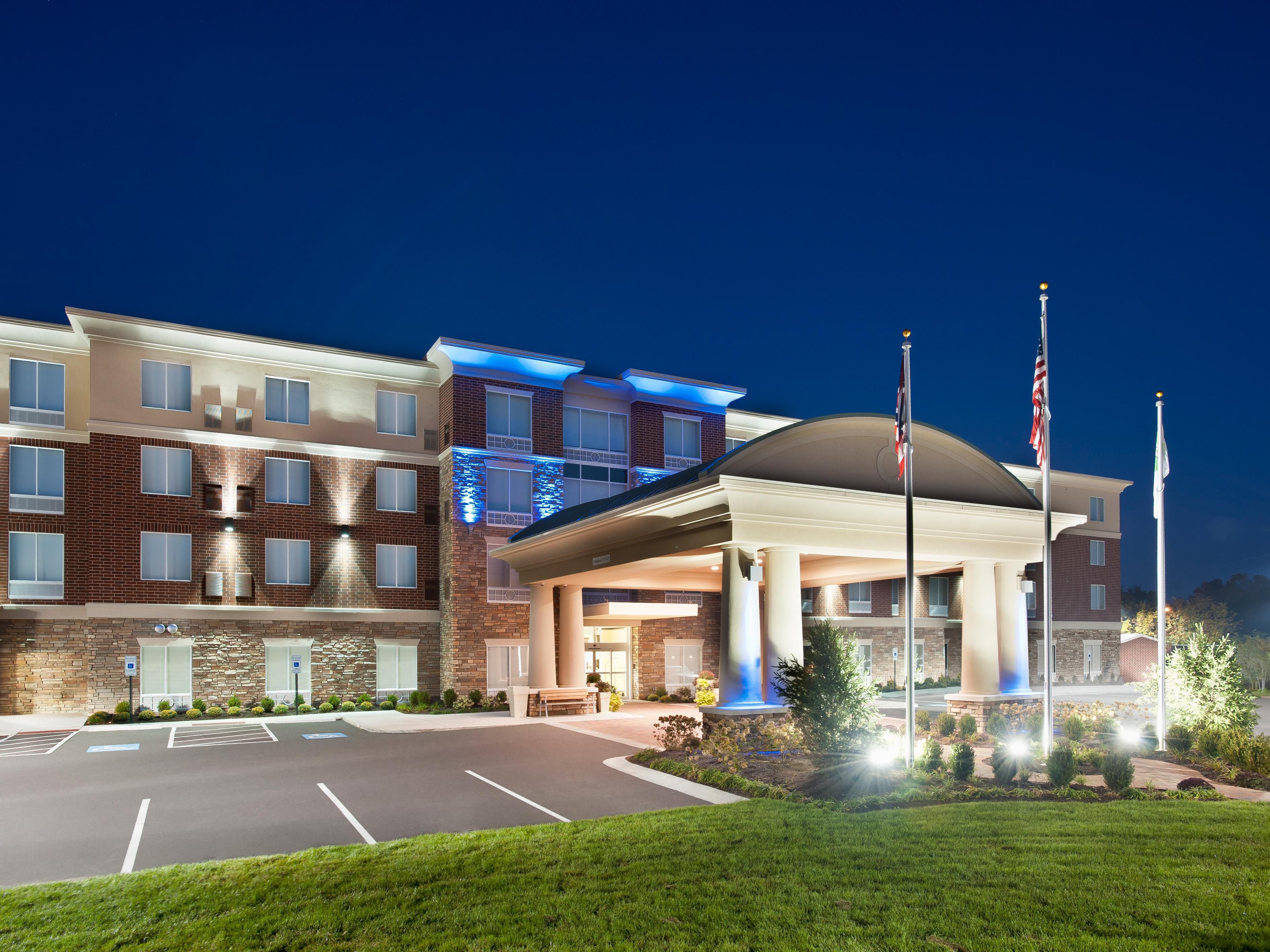 Holiday Inn Express & Suites Dayton South I675 Hotel by IHG