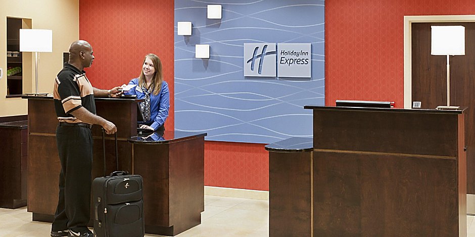 Affordable Dayton Hotels Holiday Inn Express Suites Dayton