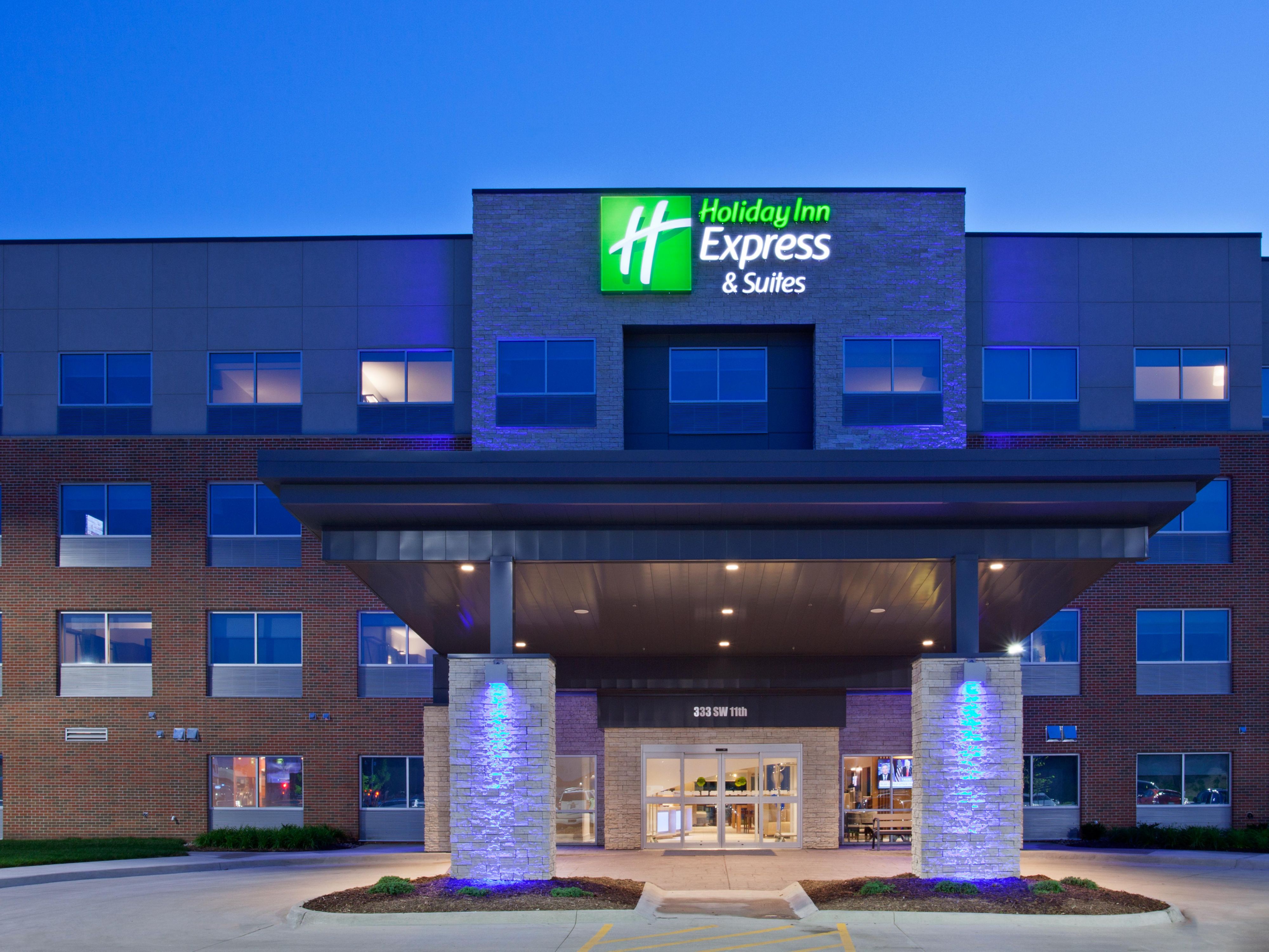 Holiday Inn Express Urbandale Hotels Budget Hotels In - 