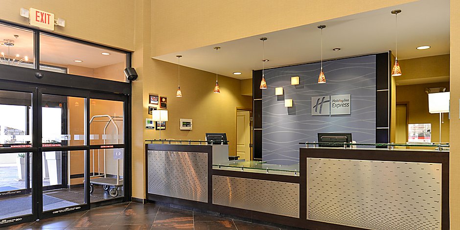 Hotels In Desoto Tx Holiday Inn Express Suites Dallas