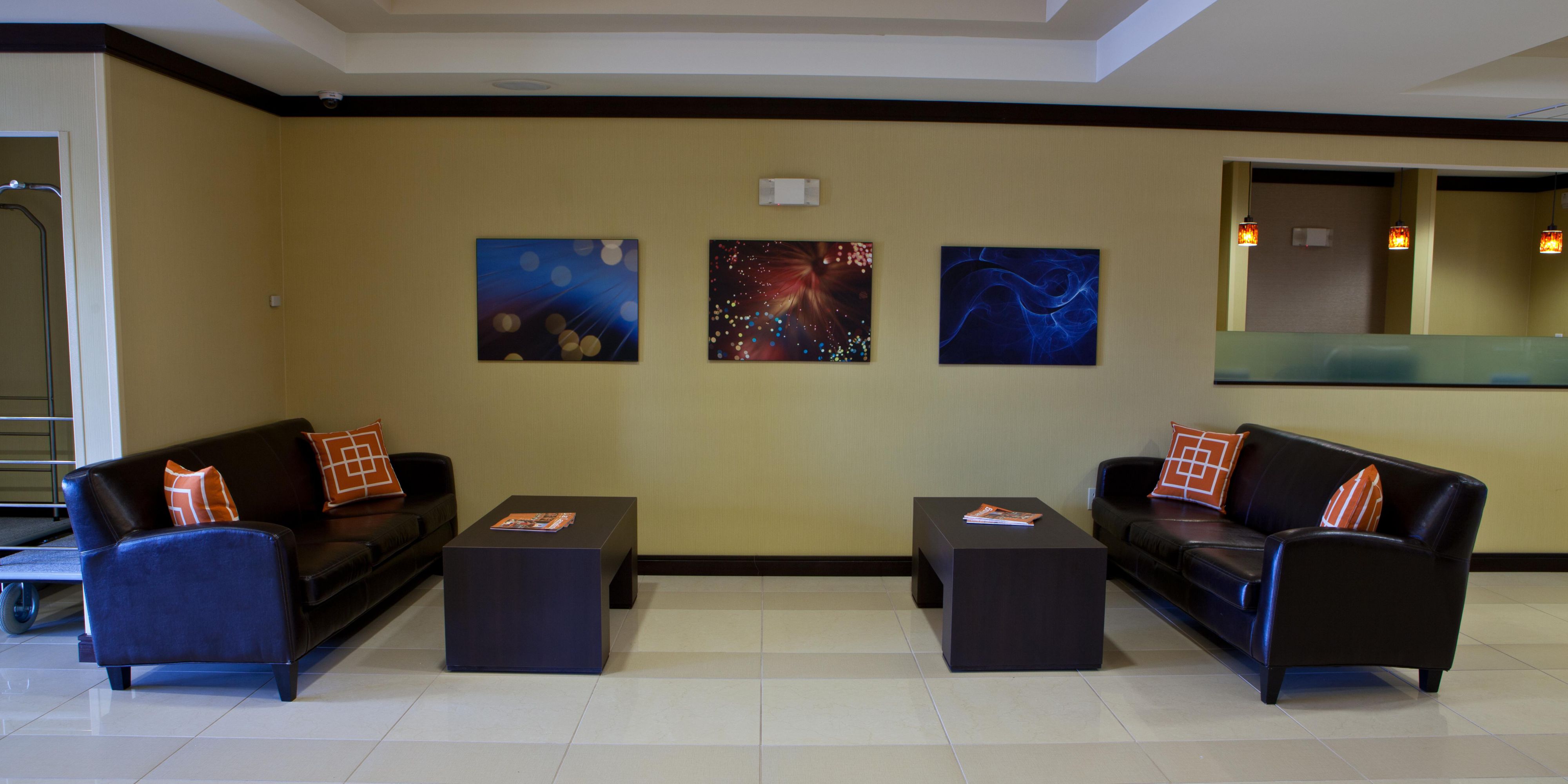 Holiday Inn Express Suites Lansing Dimondale Hotel By Ihg - 