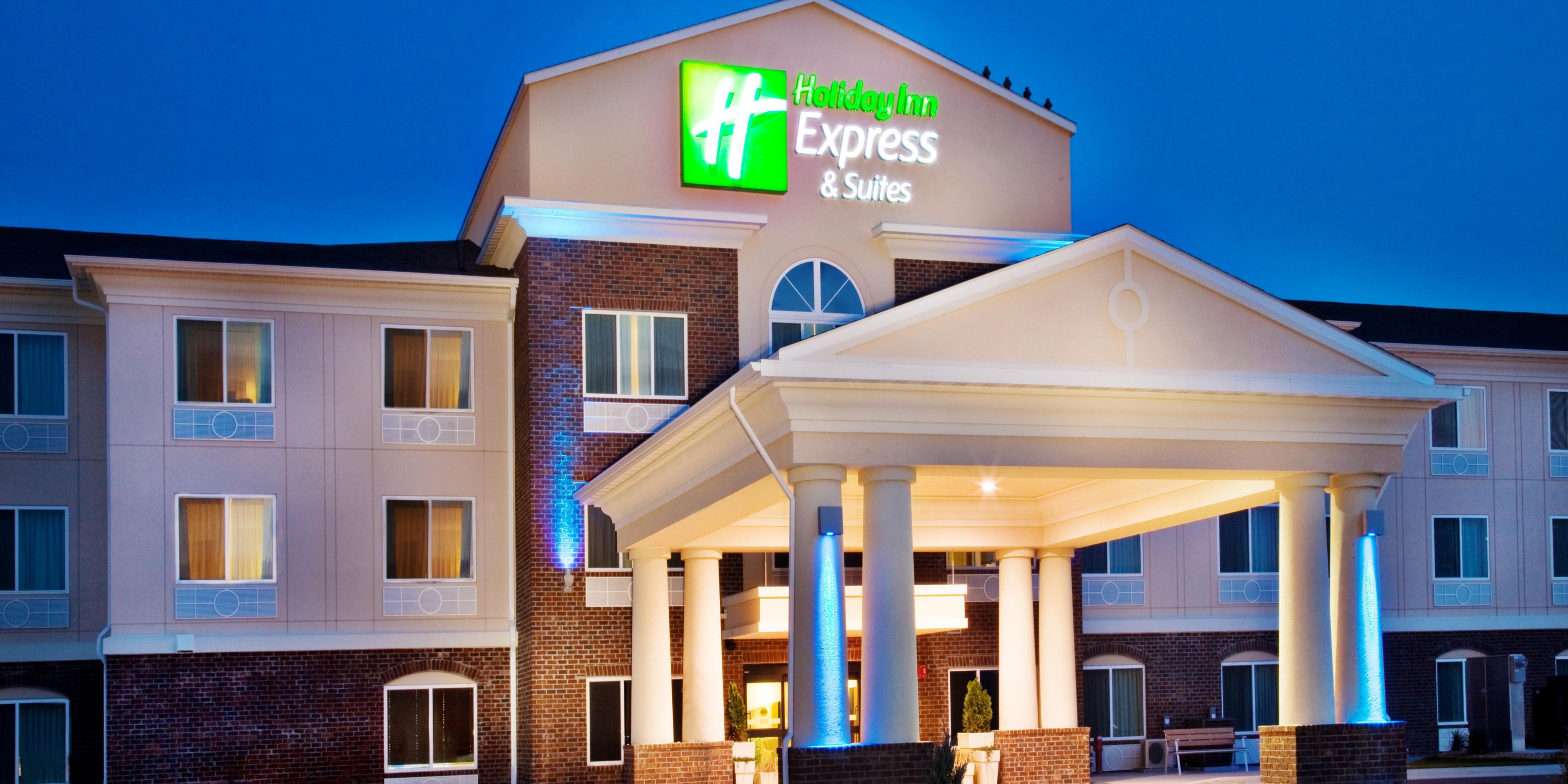 Hotels In Dubuque Iowa Holiday Inn Express Suites Dubuque