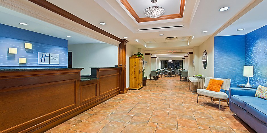 Hotels In Dunedin Fl Holiday Inn Express Suites Clearwater