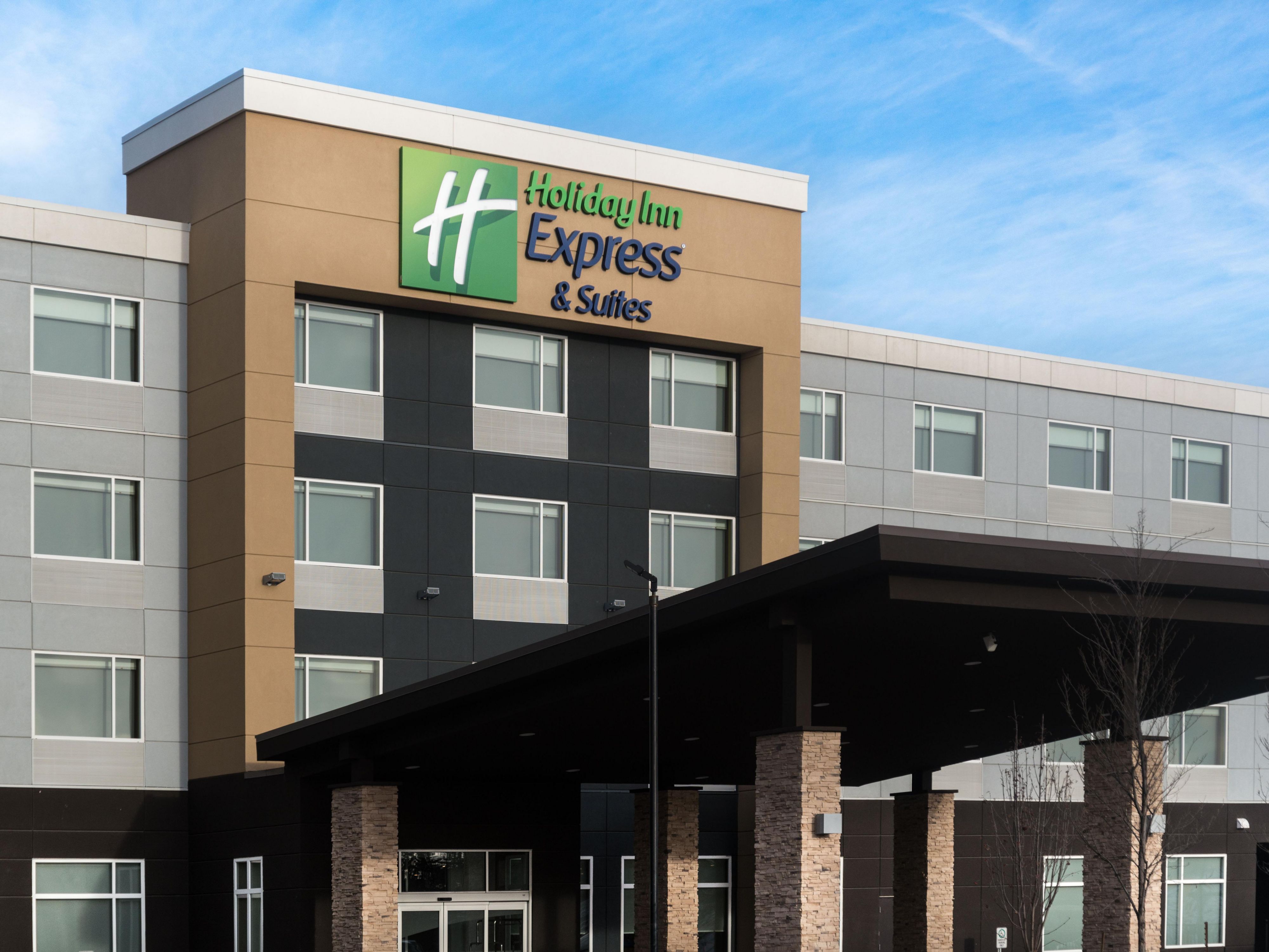 Holiday Inn Express & Suites West Edmonton-Mall Area Hotel ...