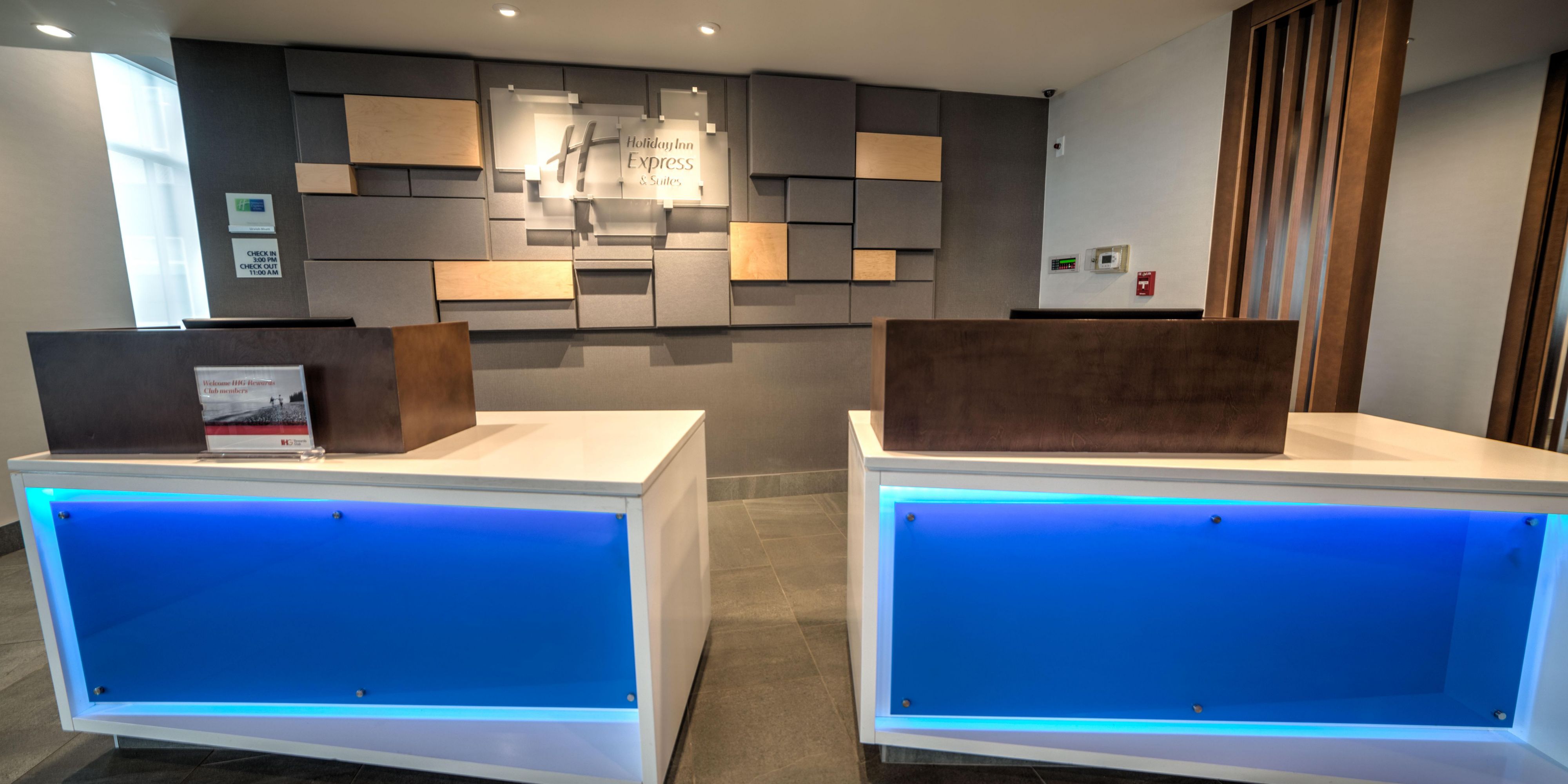 Holiday Inn Express Suites West Edmonton Mall Area Hotel