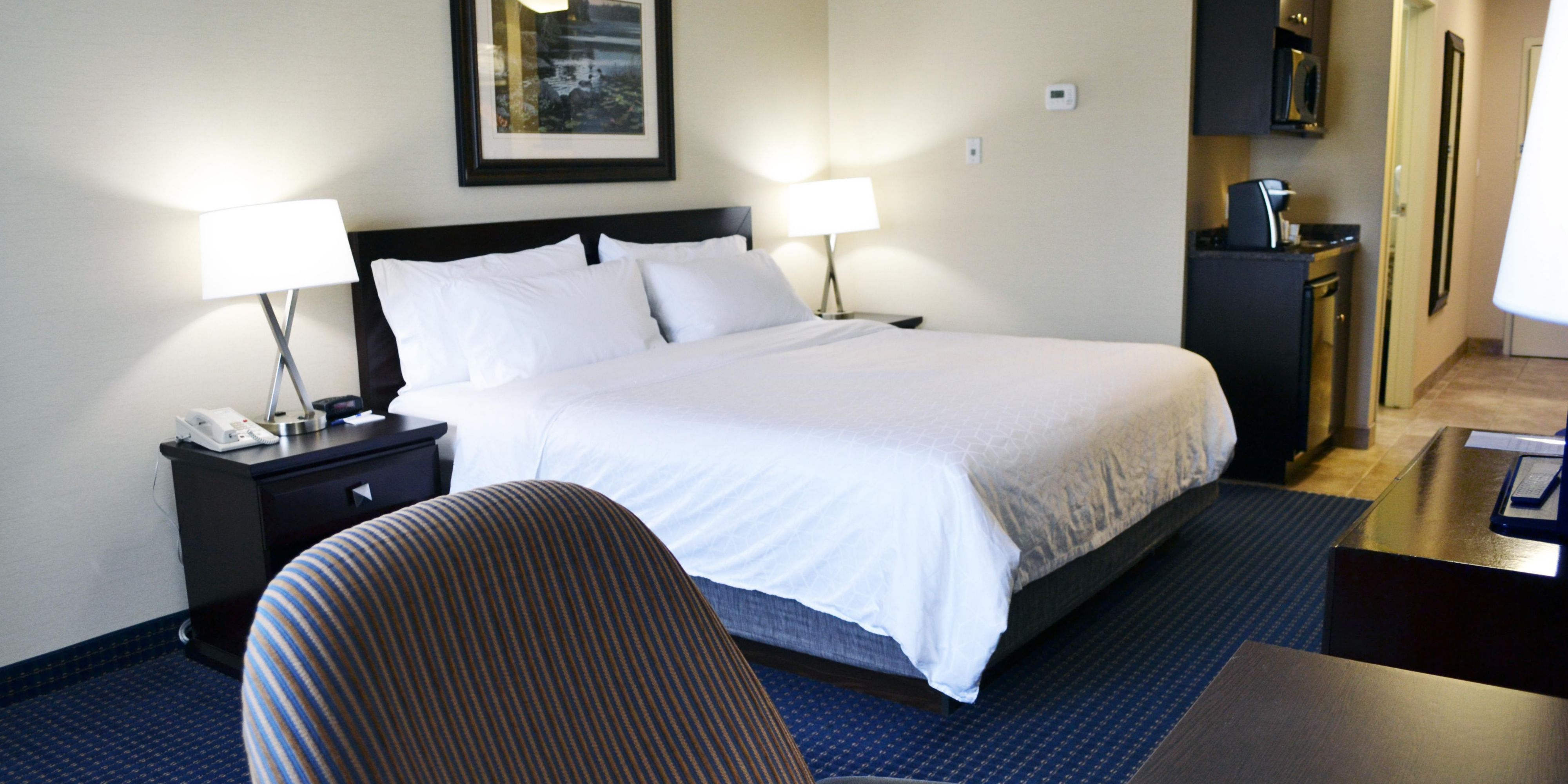 Holiday Inn Express Suites Edson Hotel In Edson By Ihg