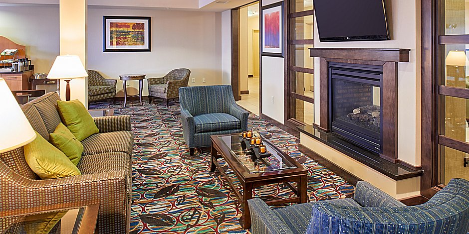Holiday Inn Express Suites El Paso Airport Hotel By Ihg