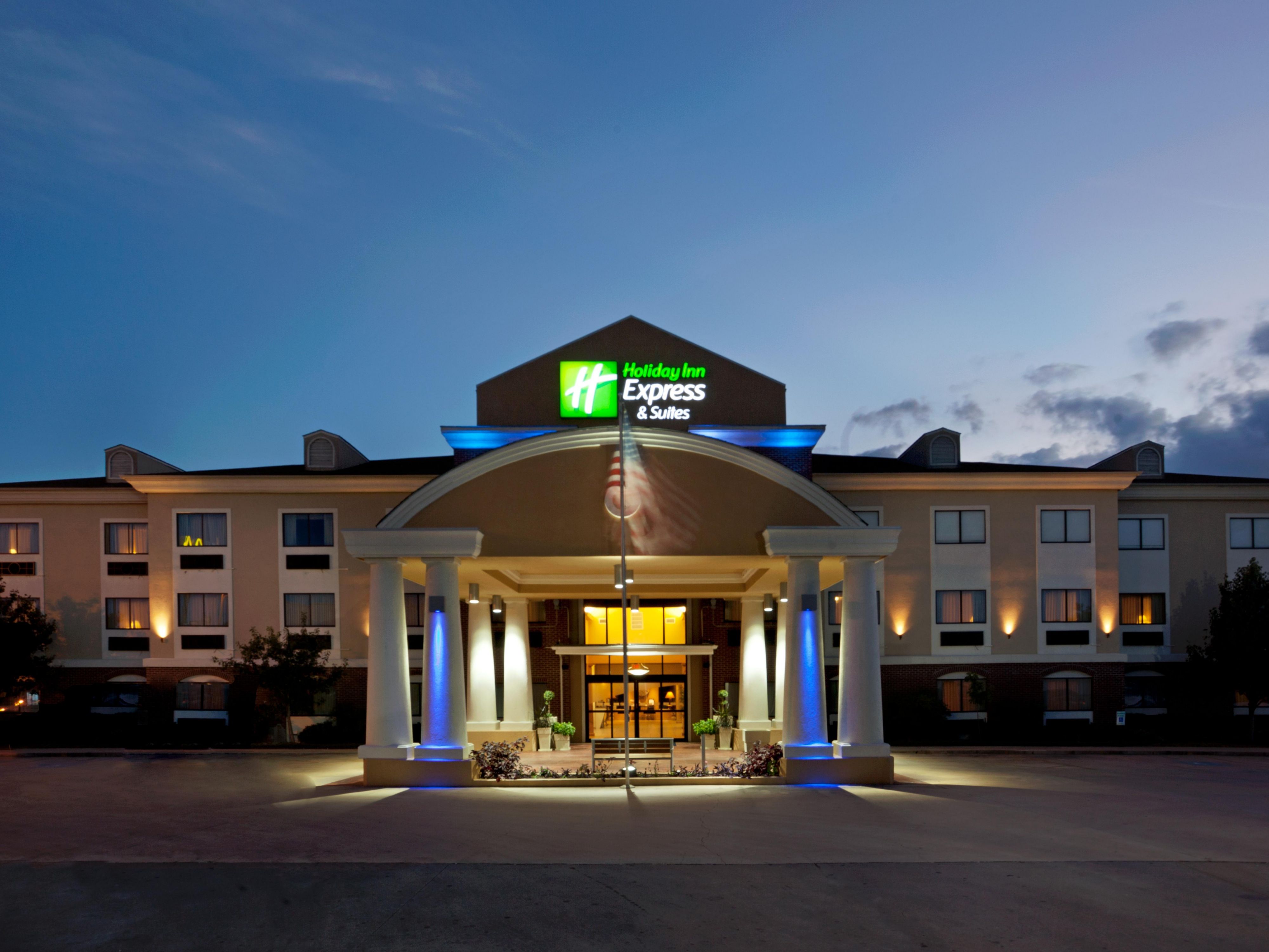 Hotels In Bastrop Best Places To Stay In Bastrop Tx By Ihg