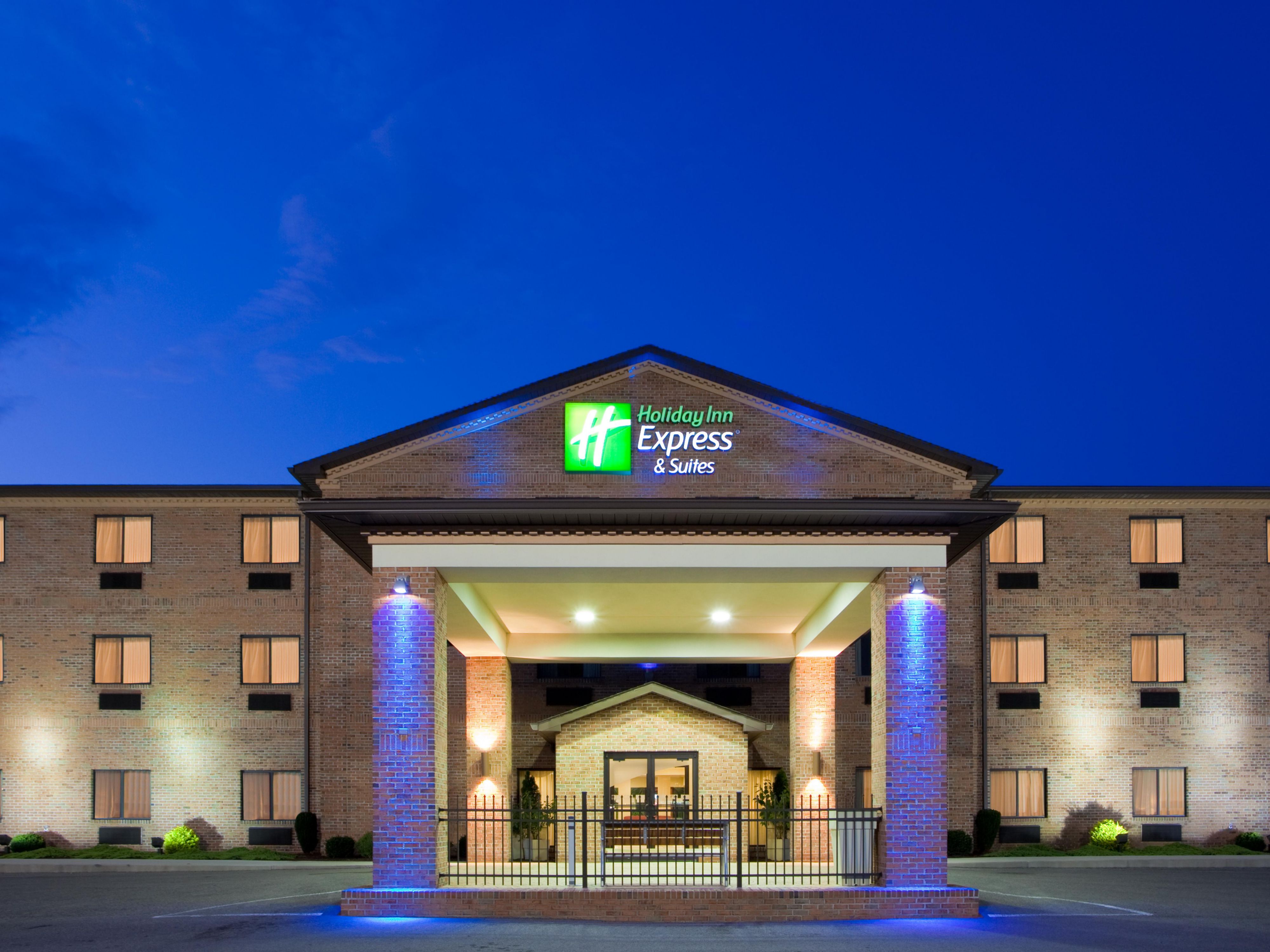 Affordable Hotels in Elkins, WV Holiday Inn Express & Suites Elkins