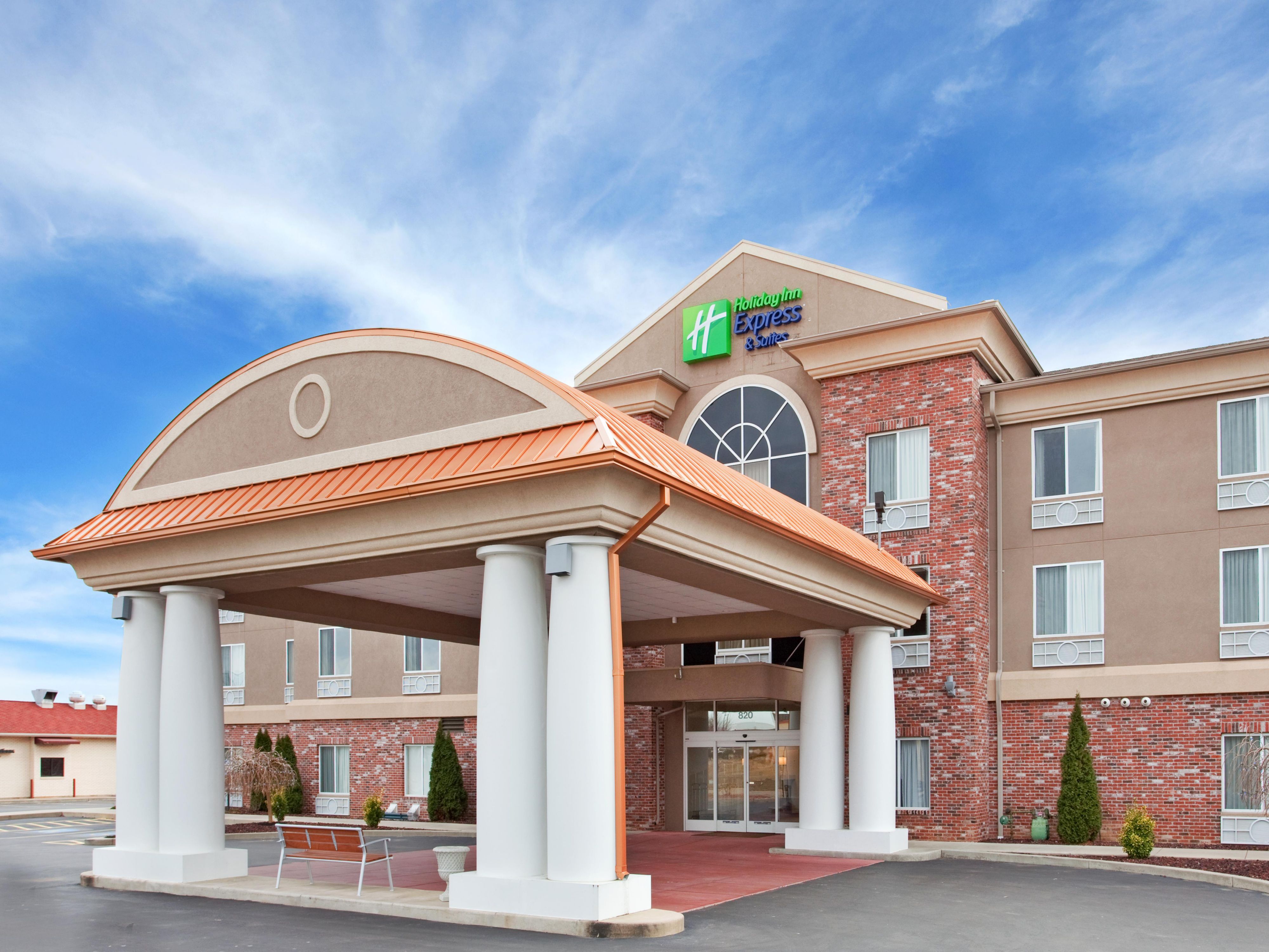 Hotels in Farmington, MO Holiday Inn Express & Suites Farmington