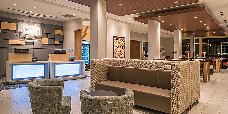 Holiday Inn Express Suites Farmville Hotel By Ihg