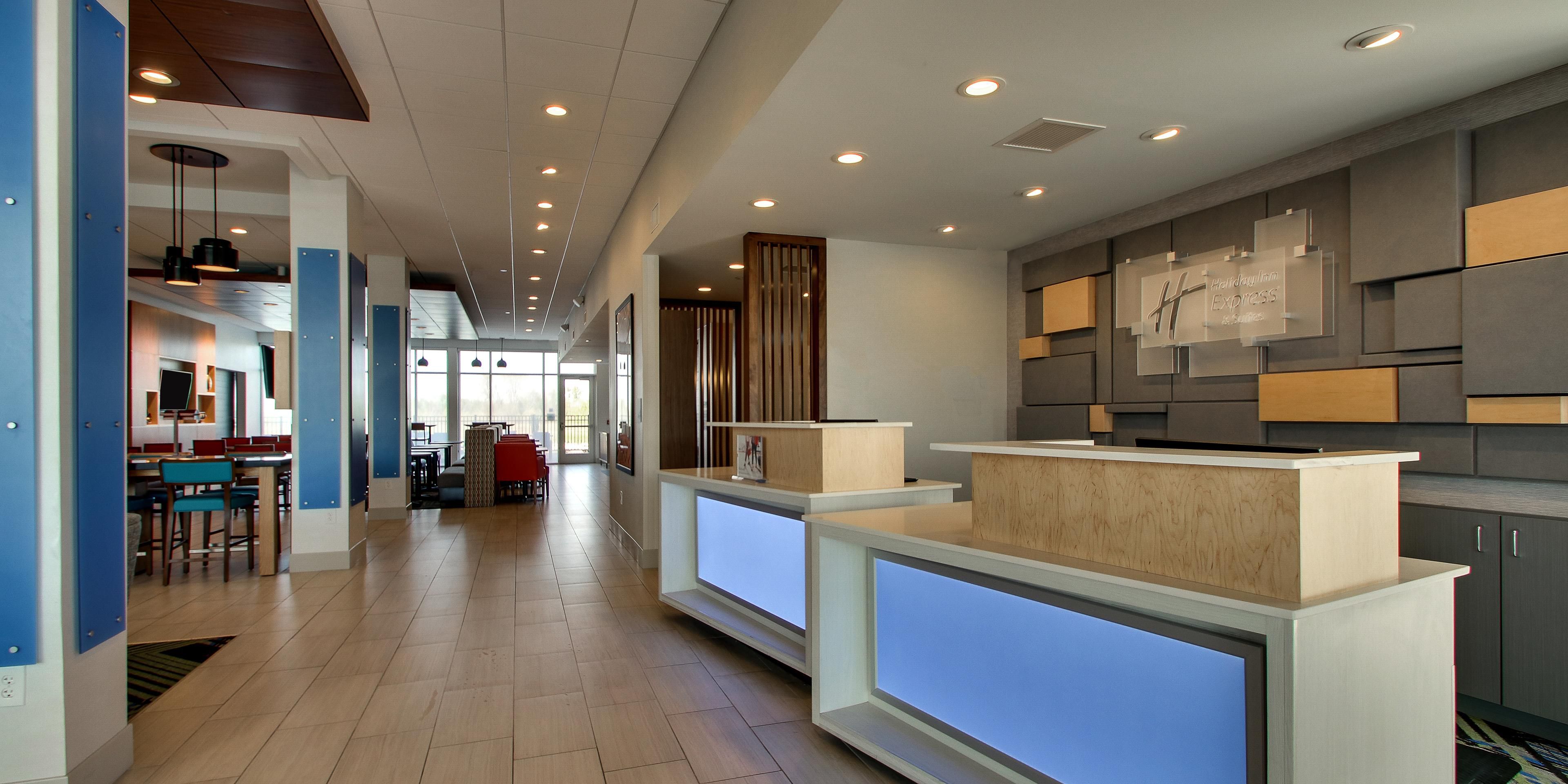 Holiday Inn Express Suites Findlay North Hotel By Ihg