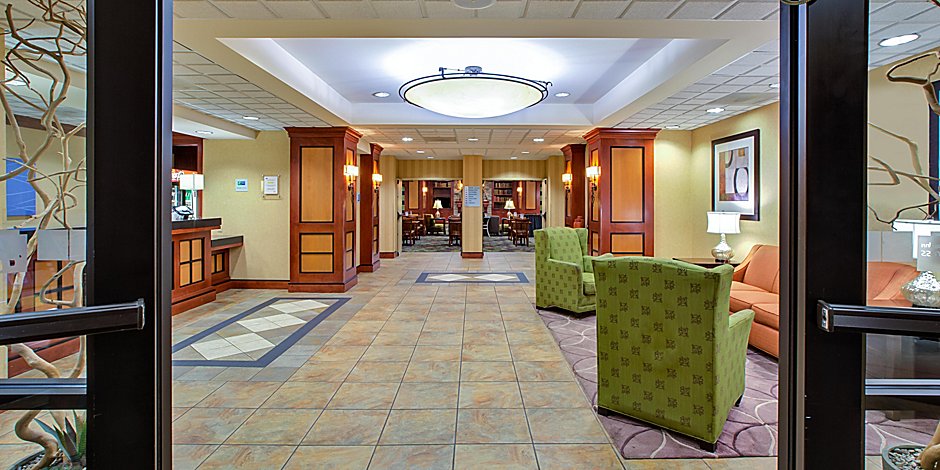 Hotels In Fort Wayne Indiana Holiday Inn Express Suites Fort
