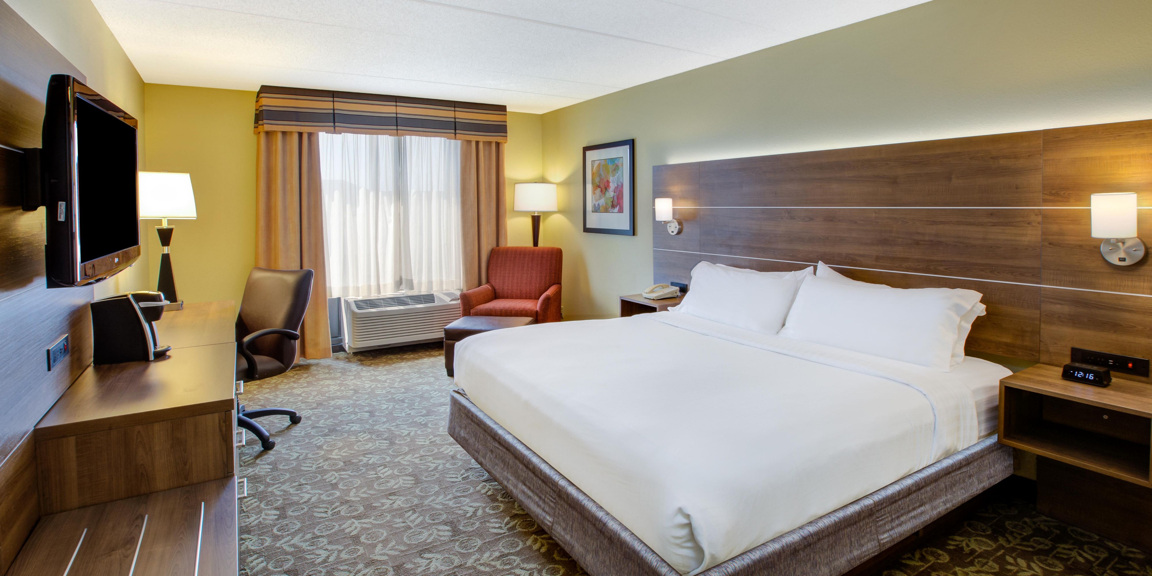 Holiday Inn Express Suites Fort Wayne Hotel By IHG