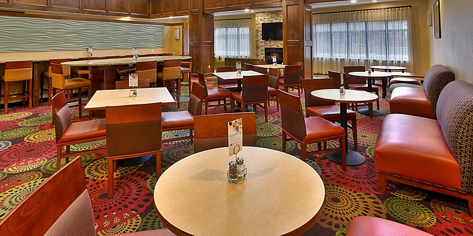 Holiday Inn Express Suites Frankenmuth Hotel By Ihg