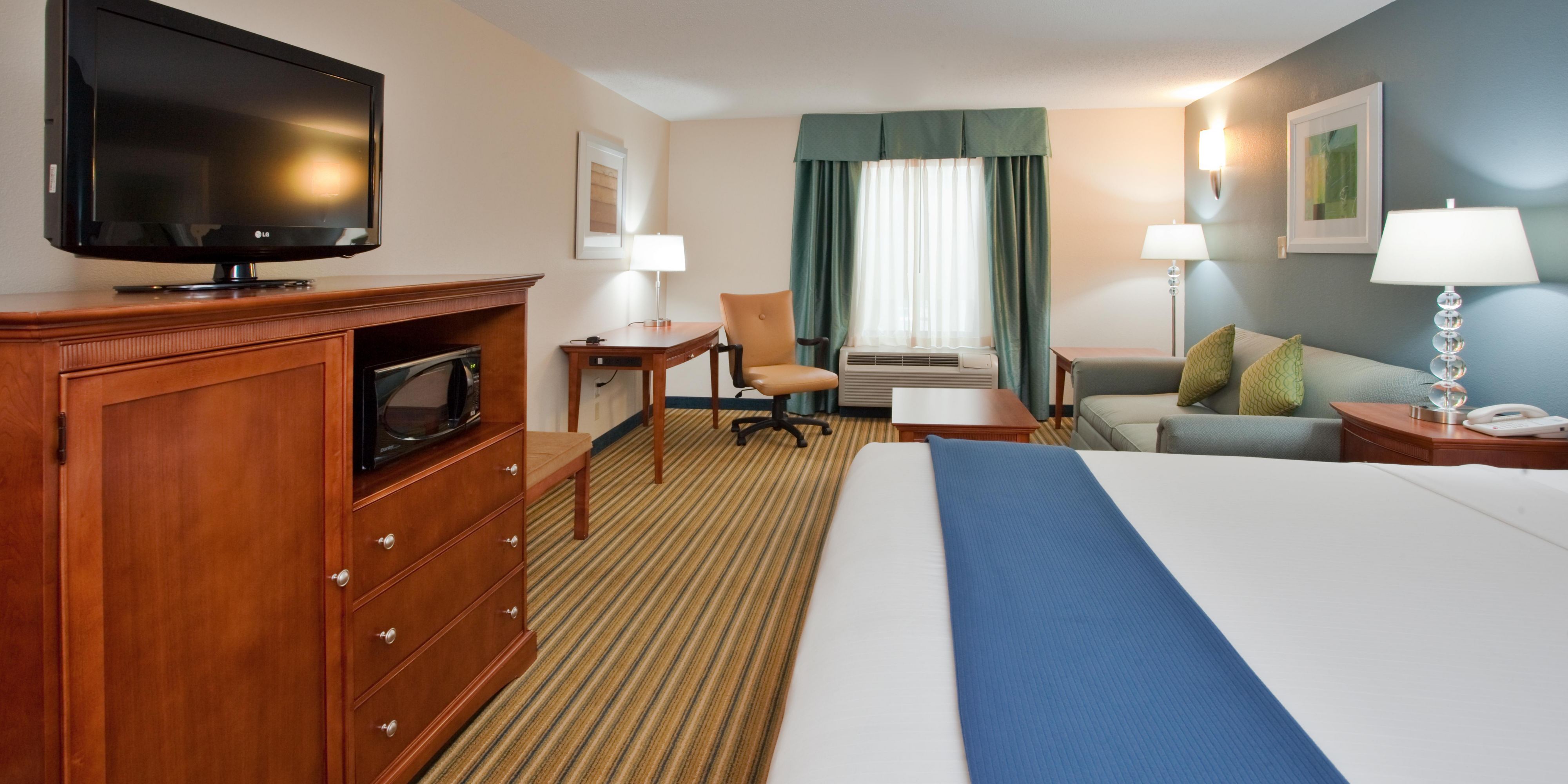 Holiday Inn Express Suites Fredericksburg Hotel By Ihg