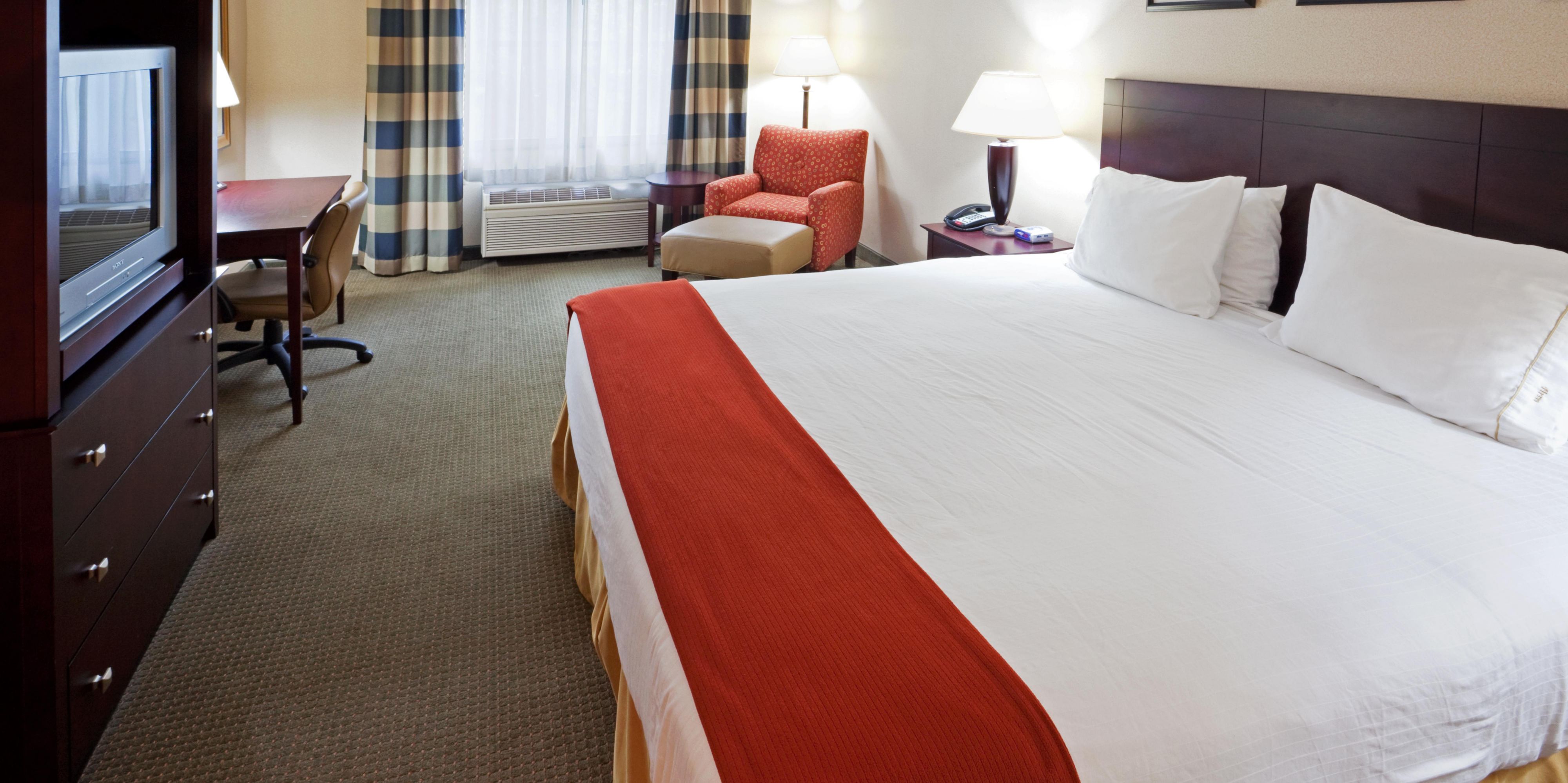 Freeport Hotels Near Brunswick Holiday Inn Express Suites