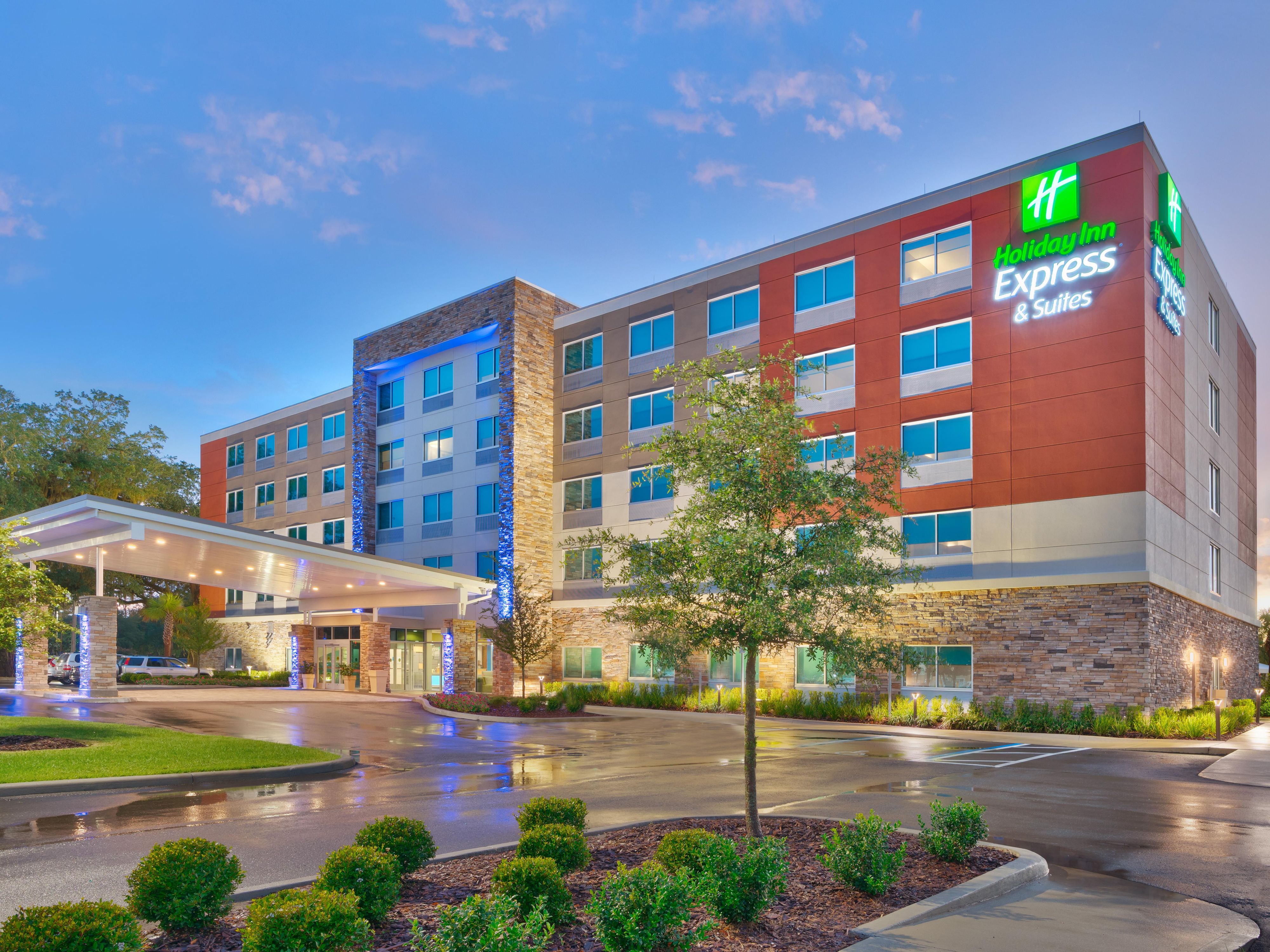 Holiday Inn Express Suites Gainesville Sw Hotel By Ihg