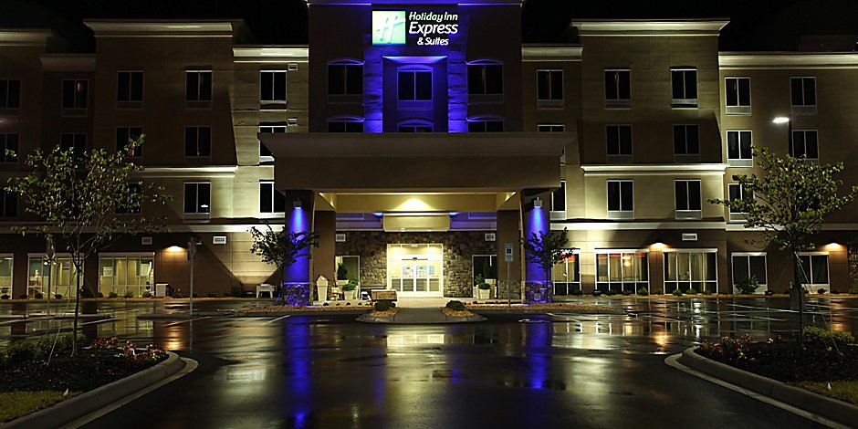 Holiday Inn Express Suites Goldsboro Base Area Hotel By Ihg
