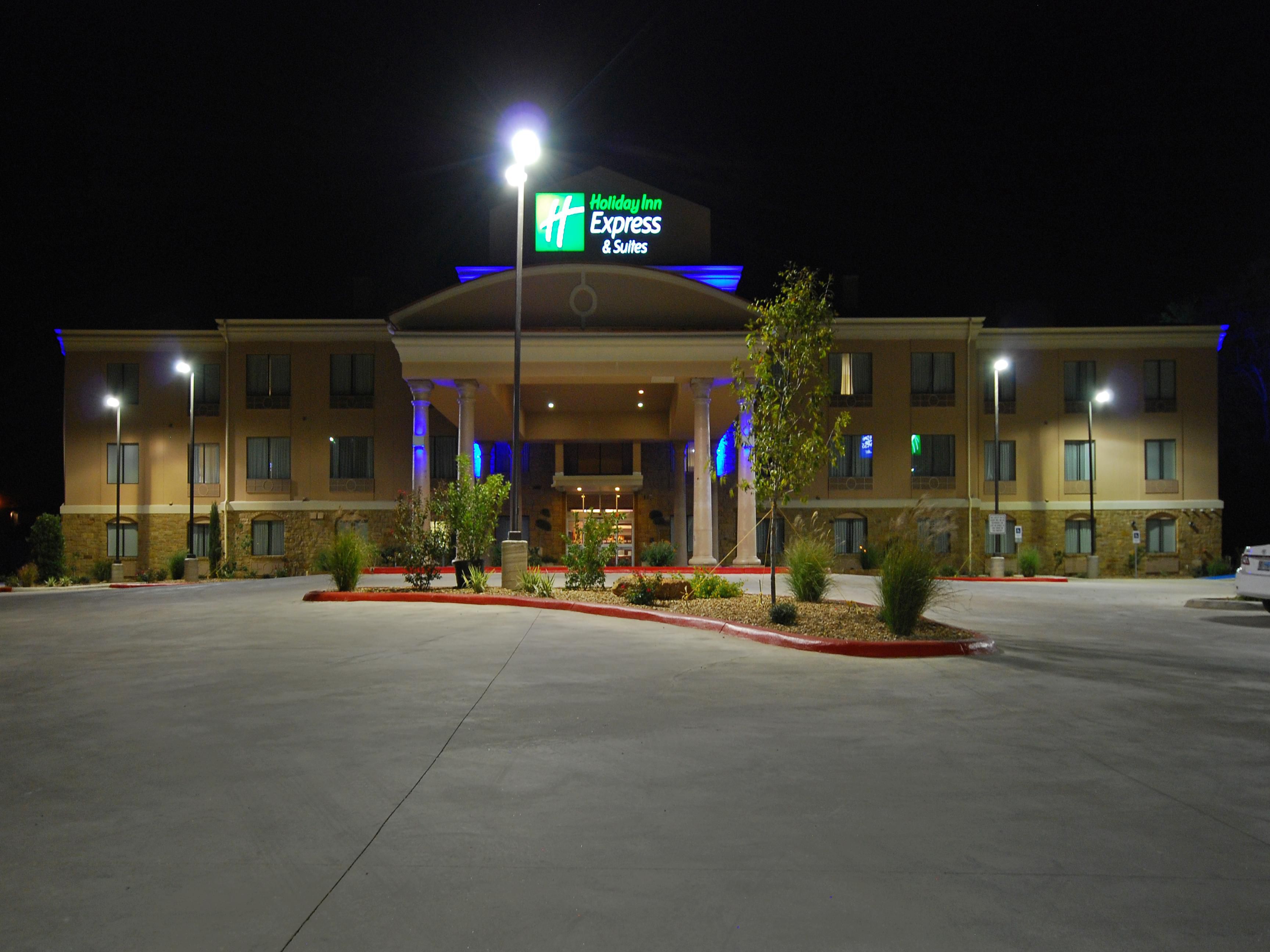 Holiday Inn Express & Suites Gonzales Hotel by IHG