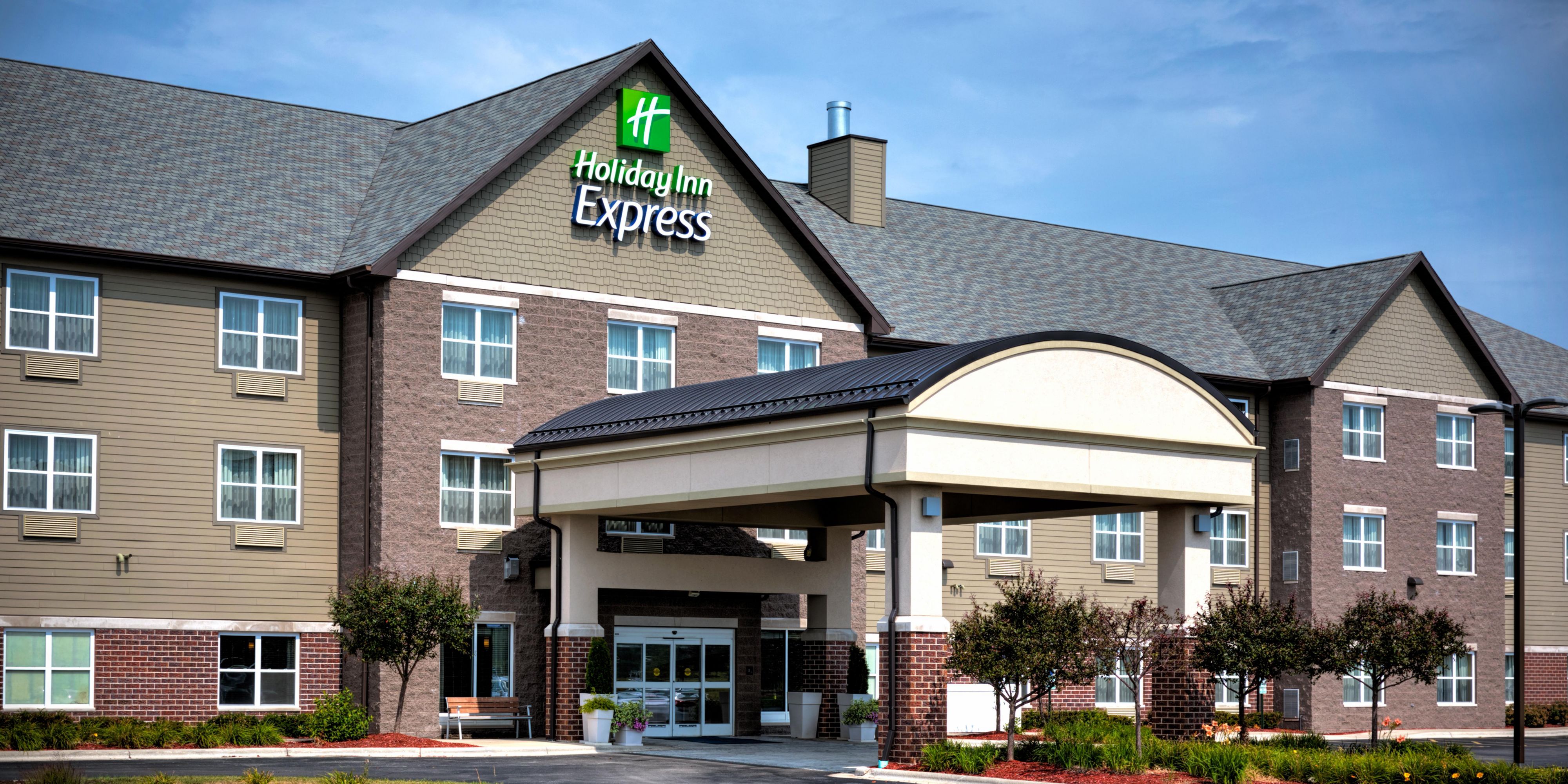 Holiday Inn Express Suites Green Bay East Hotel By Ihg