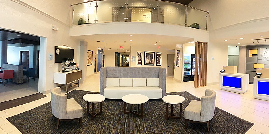 Holiday Inn Express Suites Greenville Hotel By Ihg