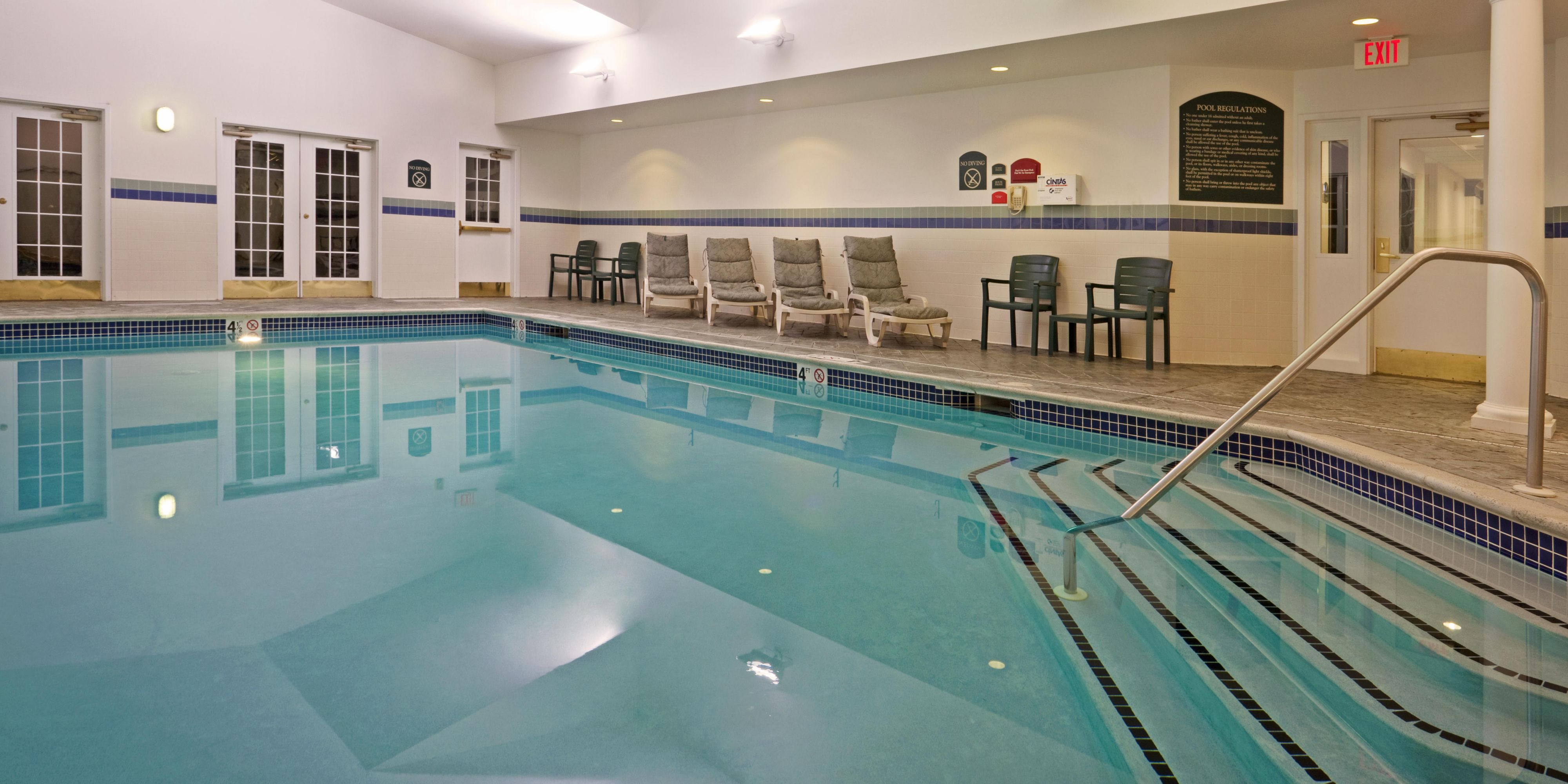 Holiday Inn Express Suites Amherst Hadley Hotel By Ihg - 