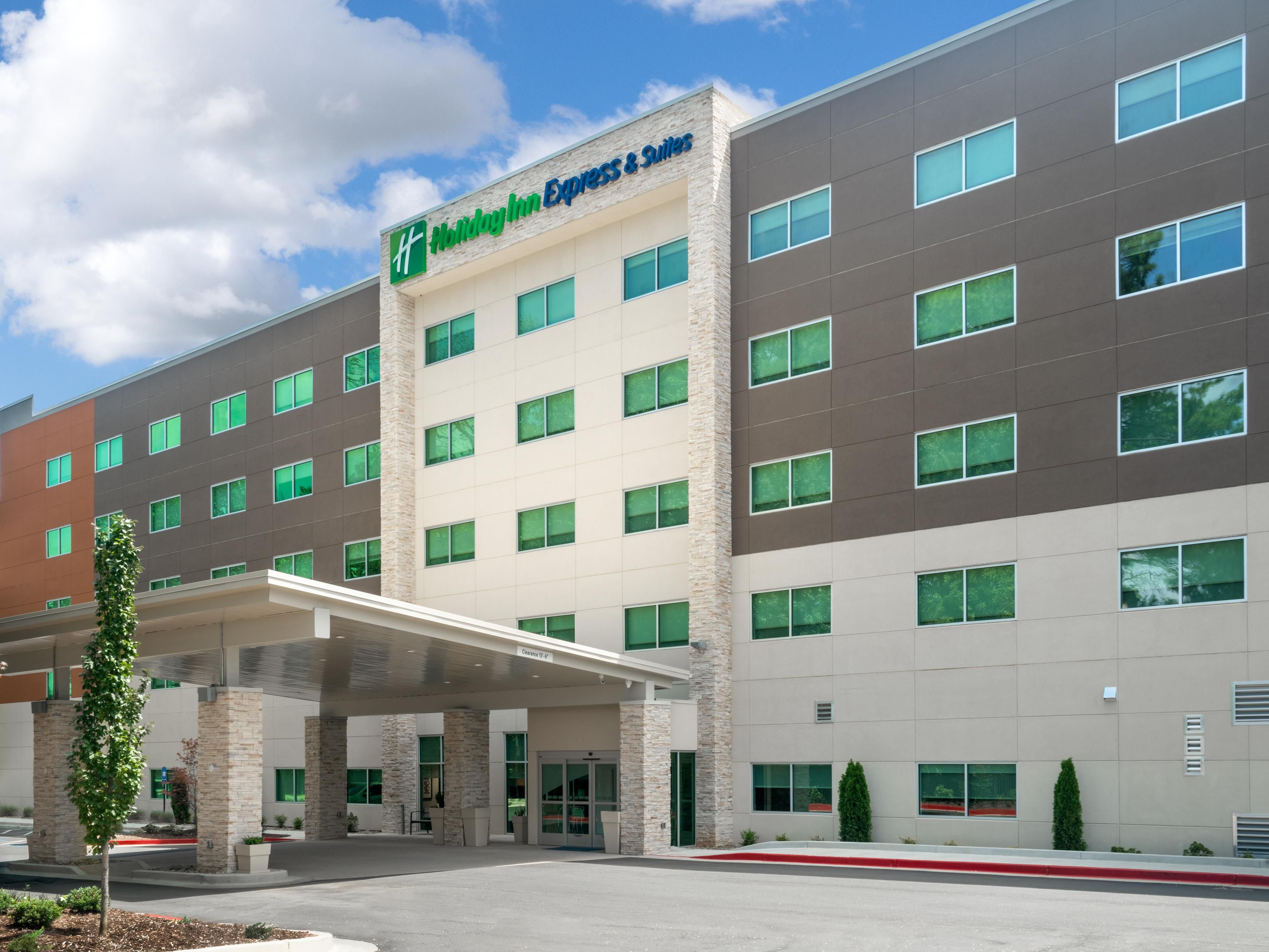 Holiday Inn Atlanta Family Hotels Kid Friendly Hotels In Atlanta