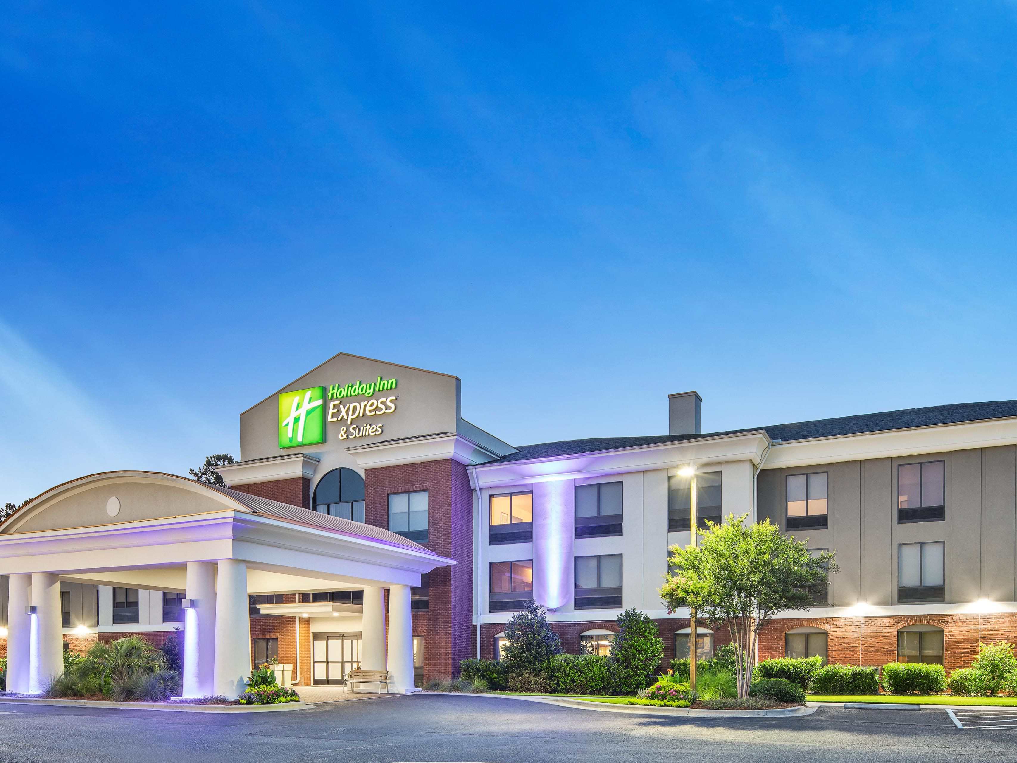 Holiday Inn Express Suites Hardeeville Hilton Head Hotel By Ihg