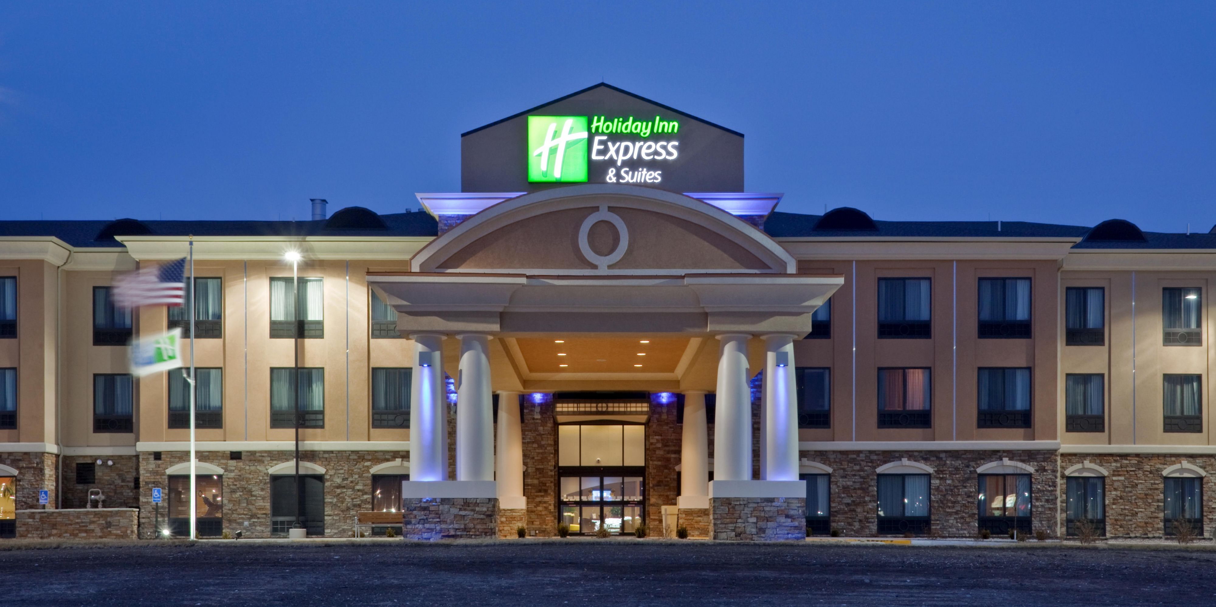 Holiday Inn Express Suites Hays Hotel By Ihg