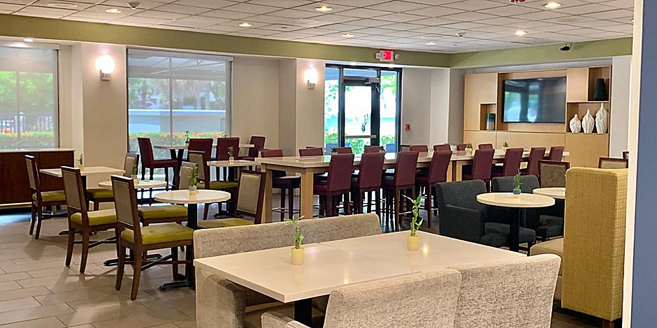 Miami Lakes Hotels Near Hialeah Holiday Inn Express