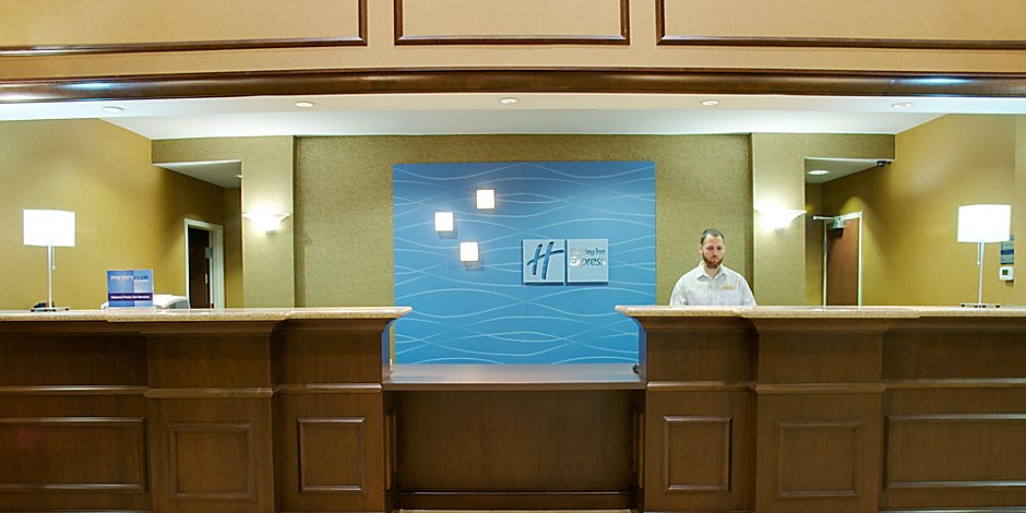 West Houston Hotels Holiday Inn Express Suites Houston Energy