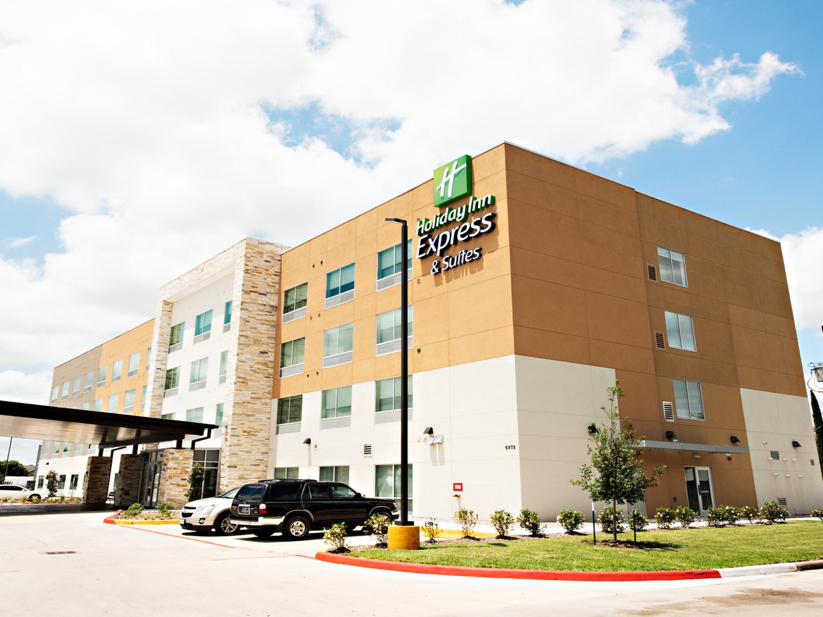 Hotels Near Galleria Houston Holiday Inn Express & Suites Houston SW Galleria Area