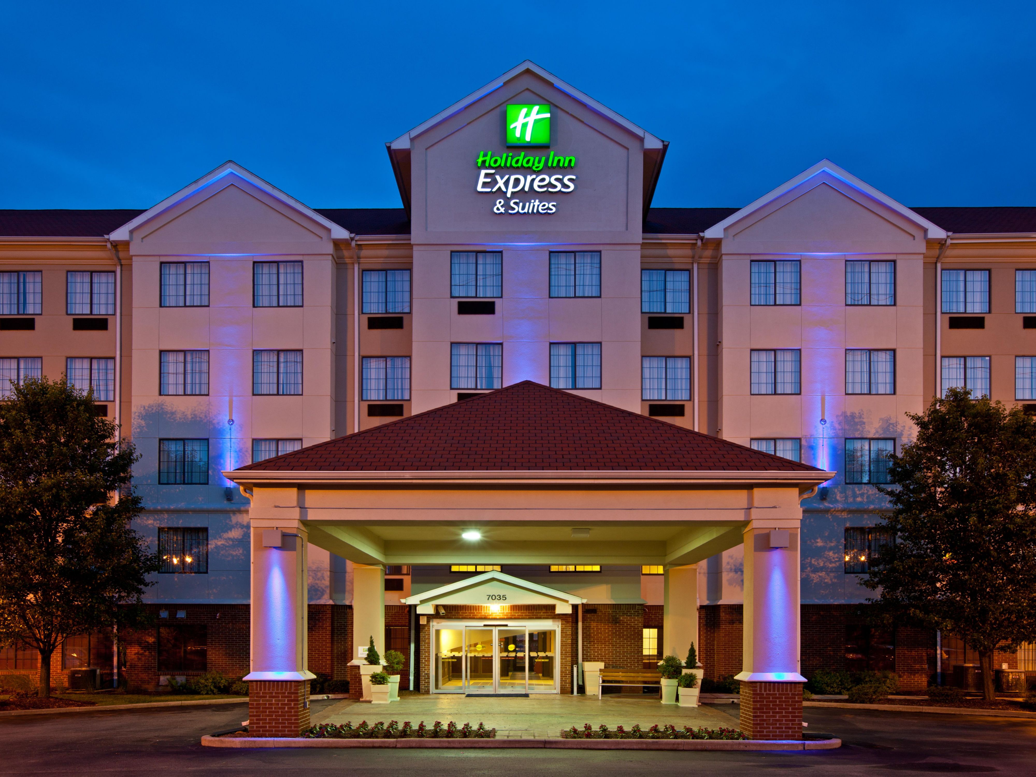 East Indianapolis Hotels Near Zoo | Holiday Inn Express Indianapolis - East