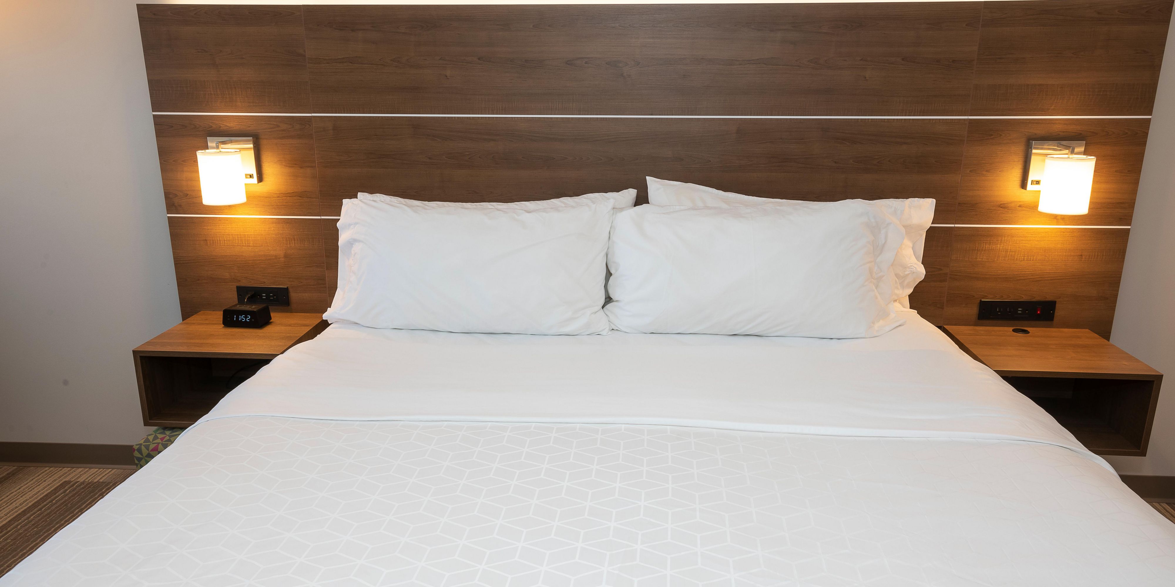 Holiday Inn Express Suites Iron Mountain Hotel By Ihg