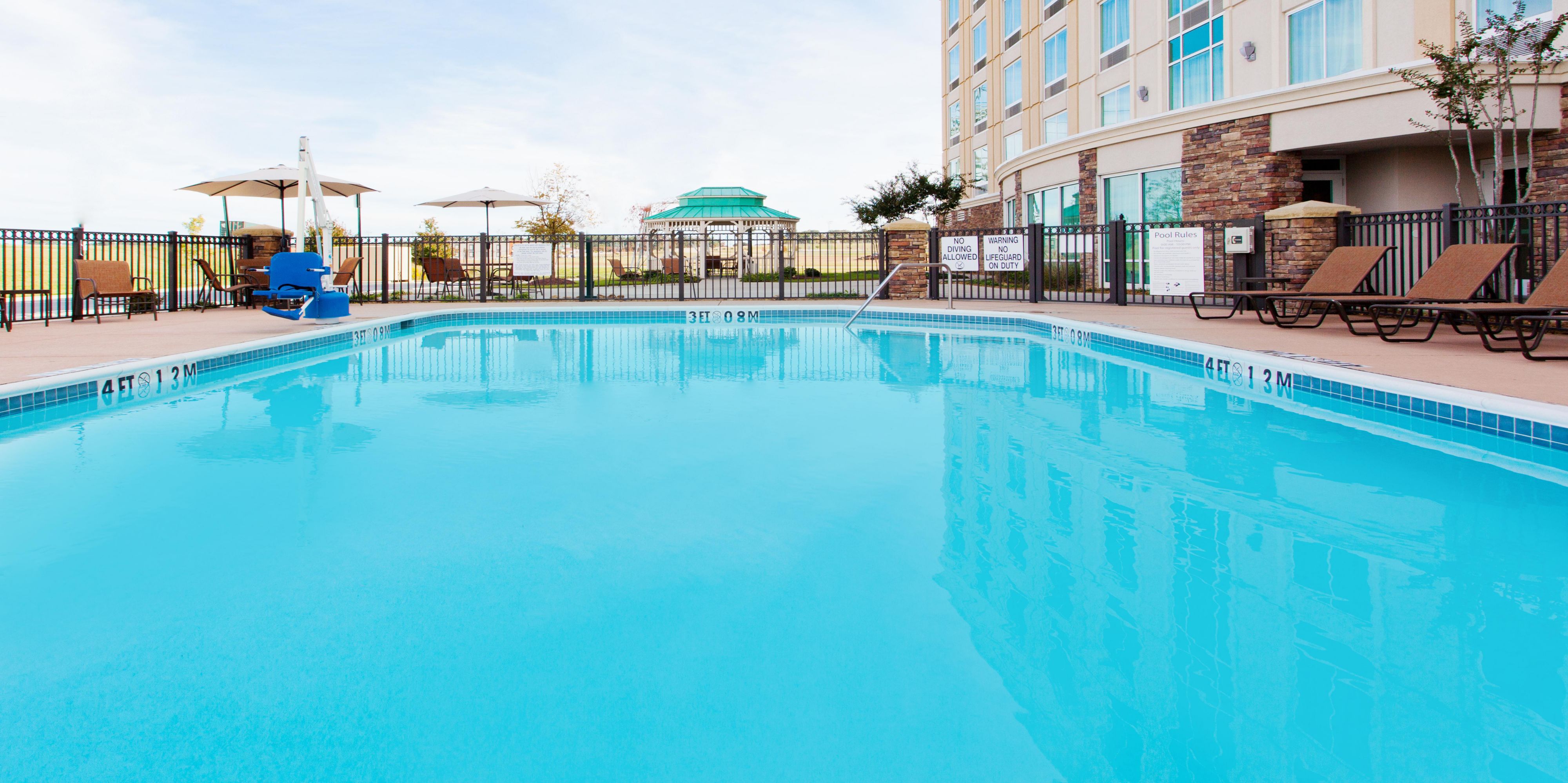 Holiday Inn Express Suites Jackson Northeast Hotel By Ihg