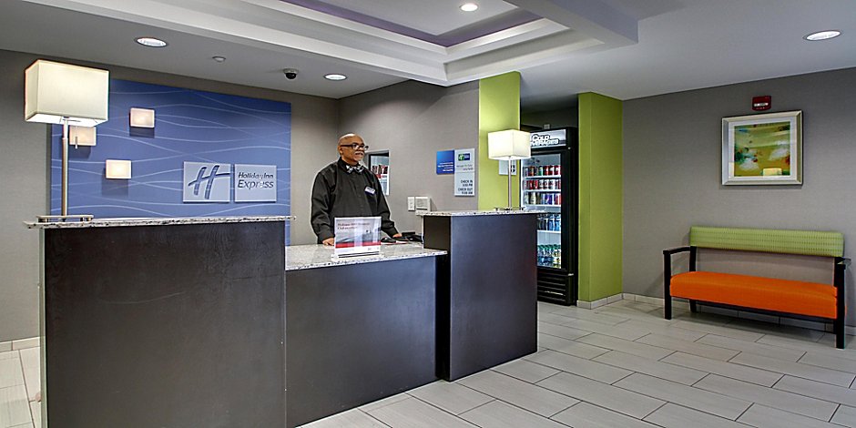 Holiday Inn Express Suites Jackson Downtown Coliseum Ihg