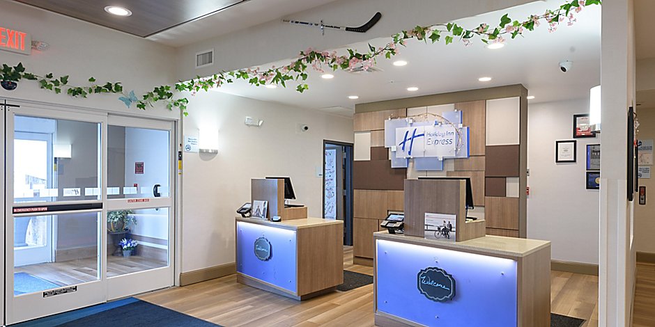 Holiday Inn Express Suites Jamestown Hotel By Ihg